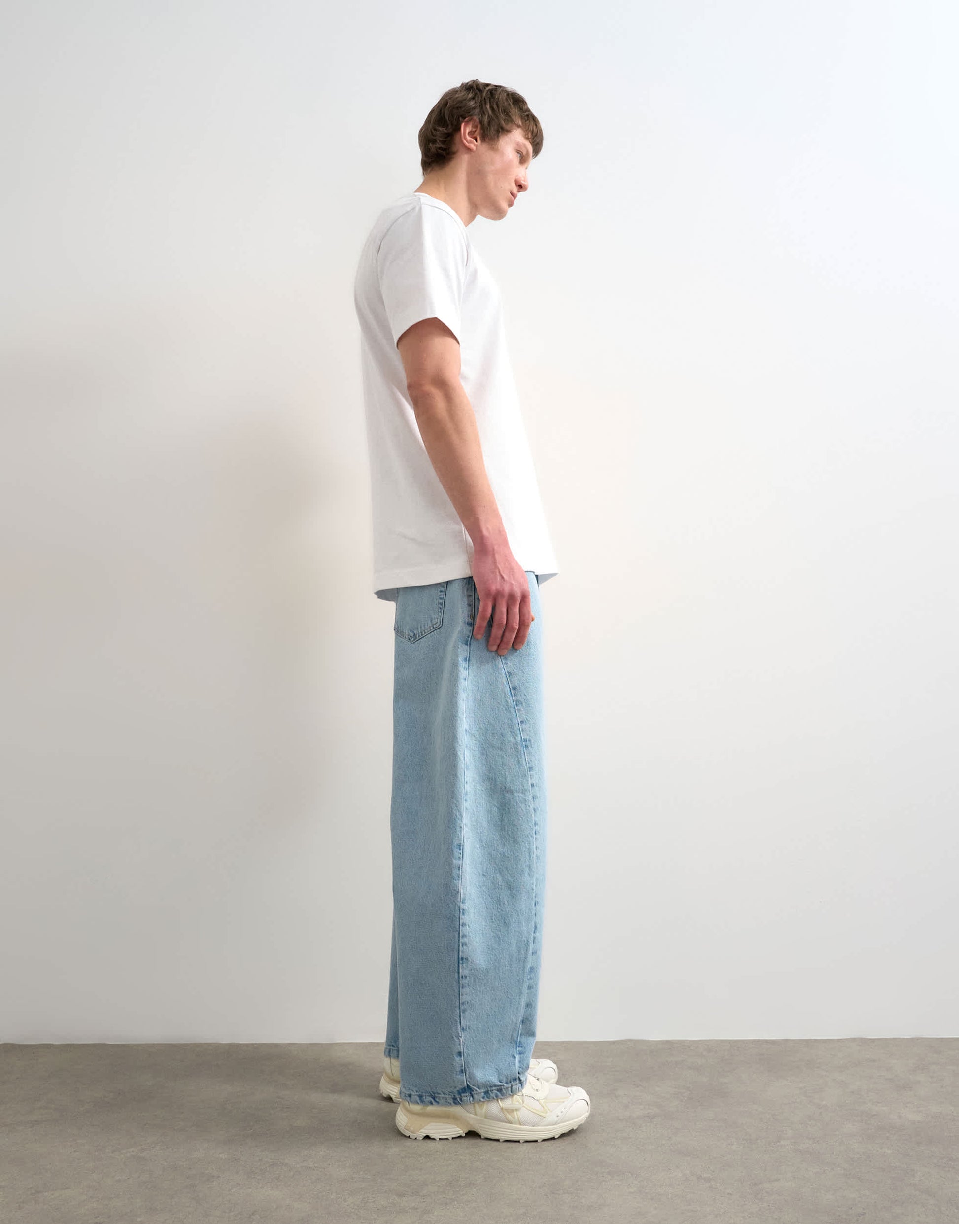 Topman rigid barrel jean in light wash