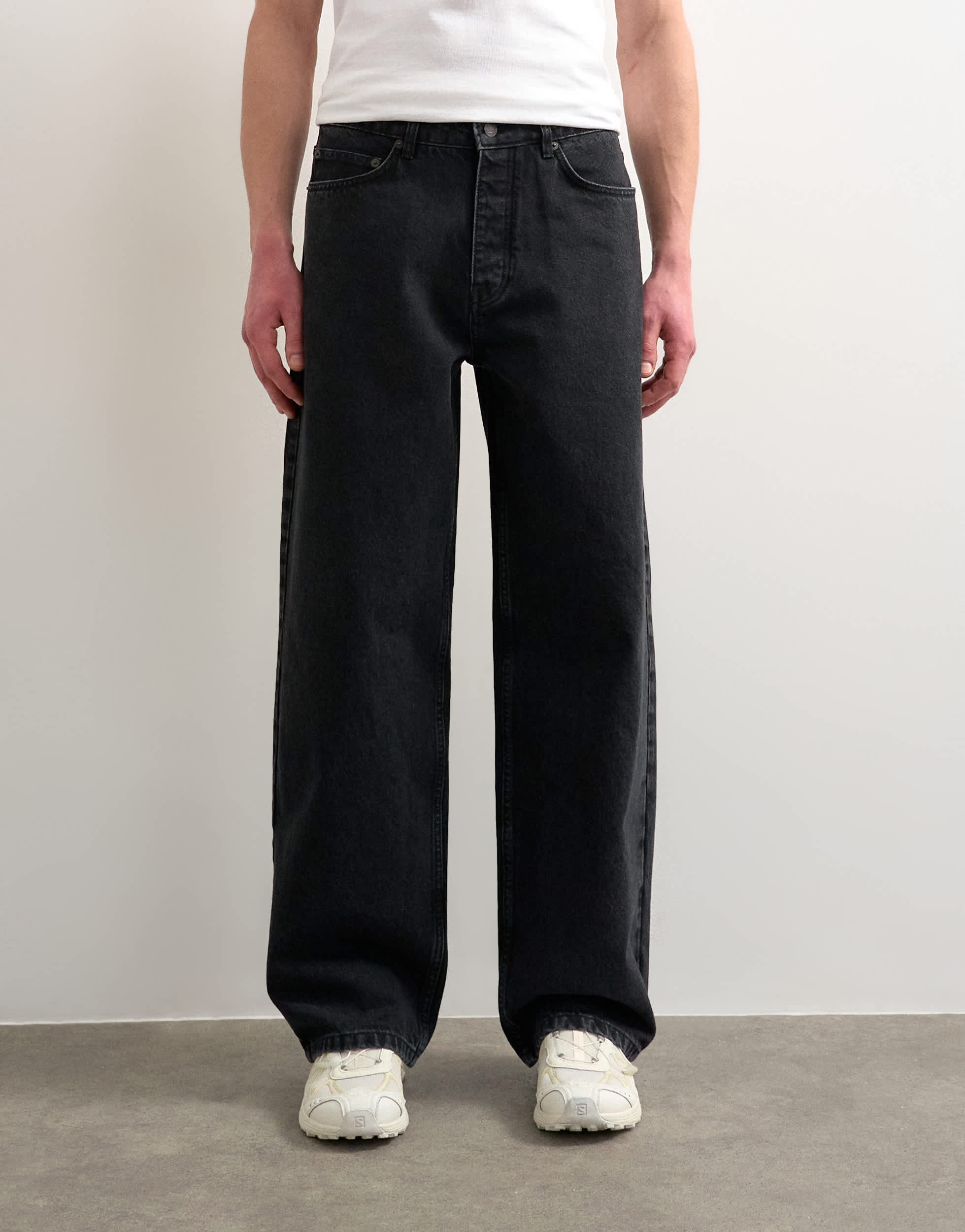 Topman rigid baggy jean in washed black