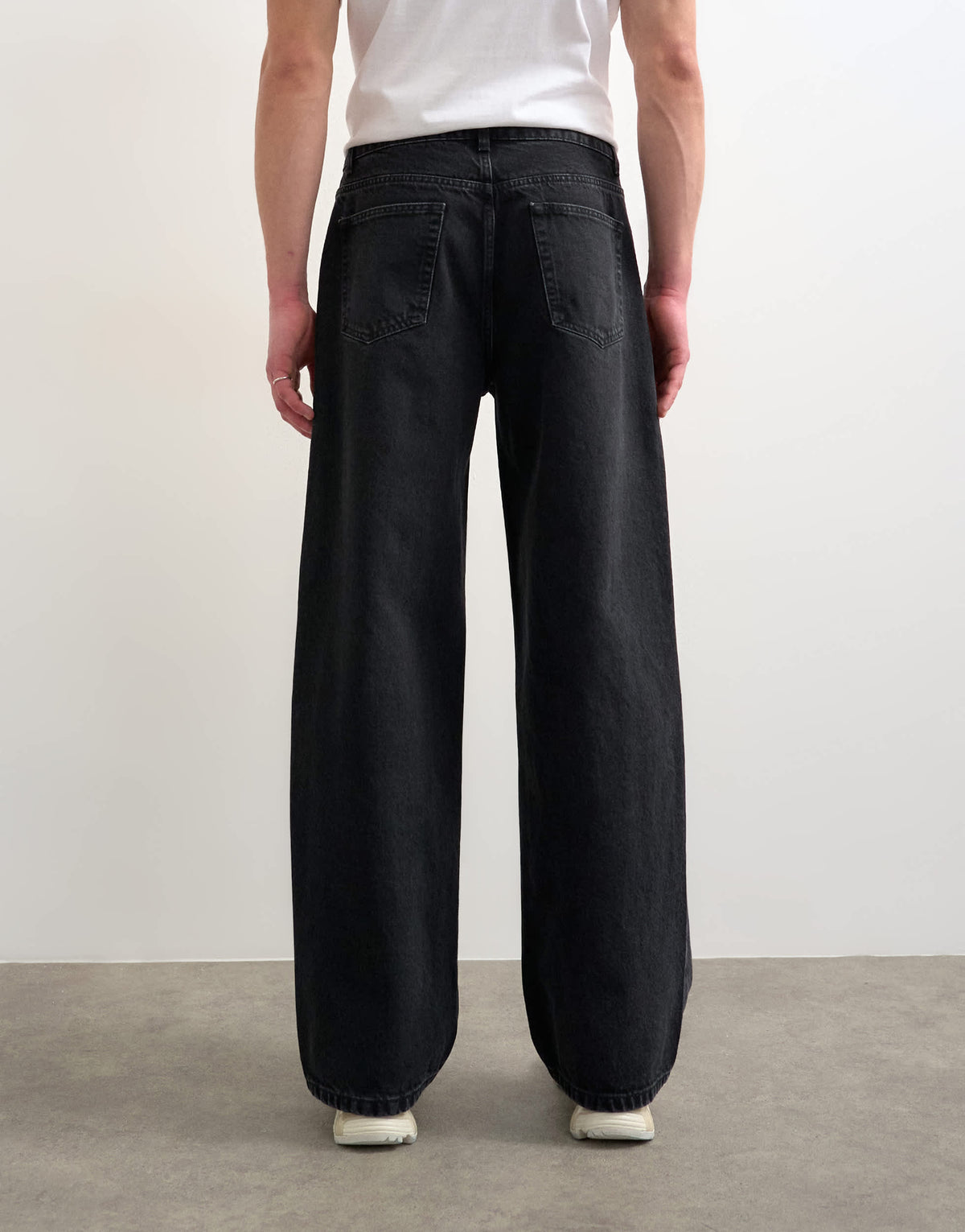 Topman rigid baggy jean in washed black