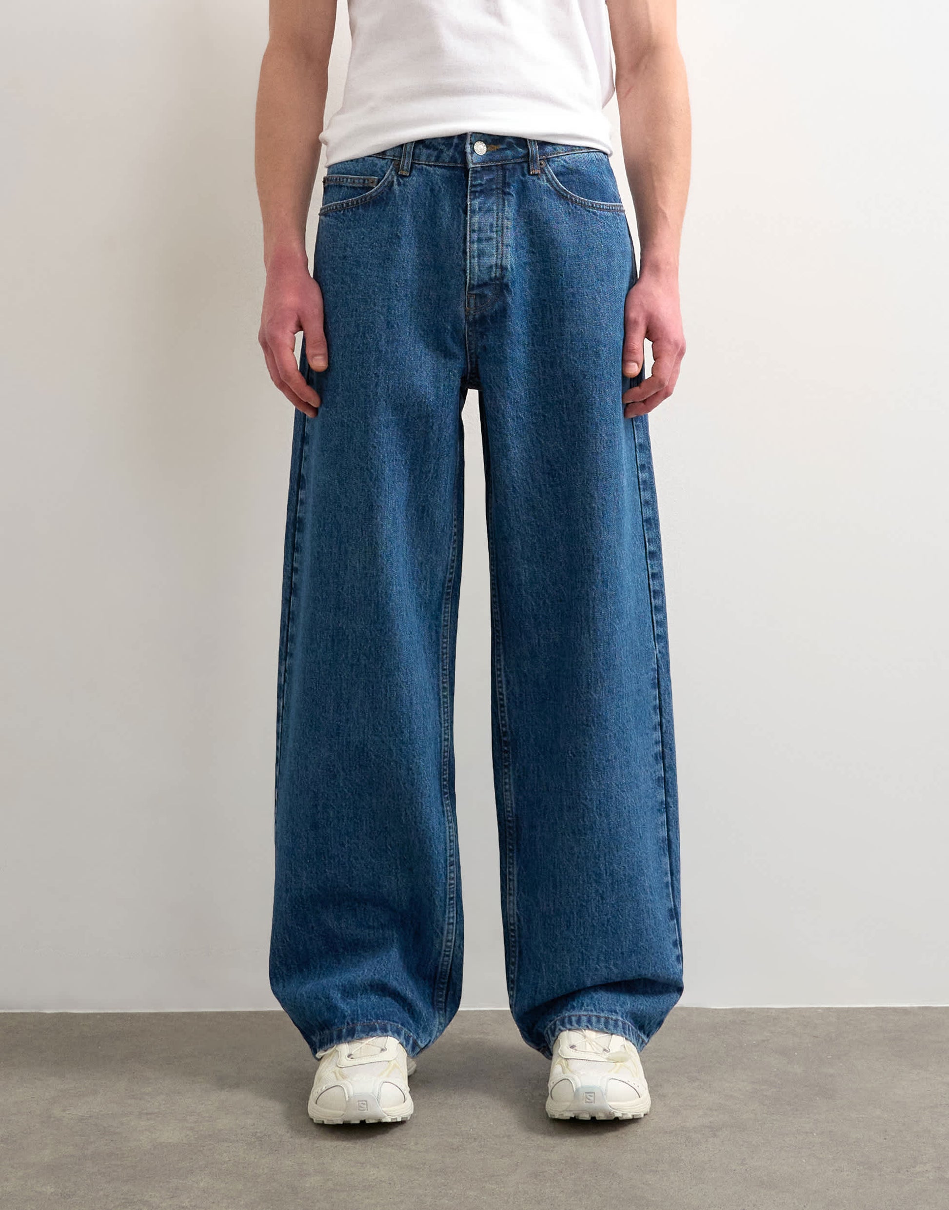Topman rigid baggy jean in mid wash