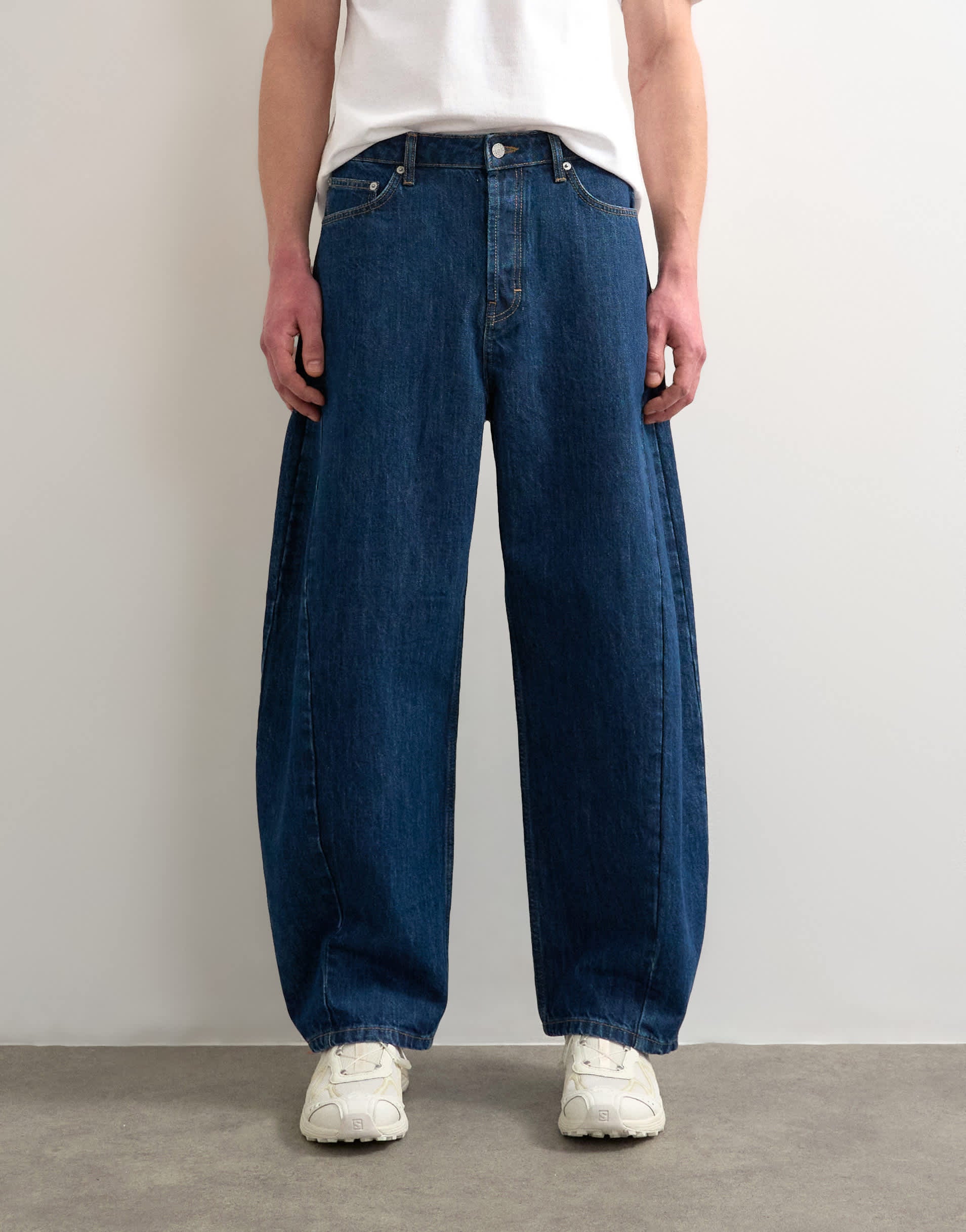 Topman Rigid Barrel Jeans im Dark Wash