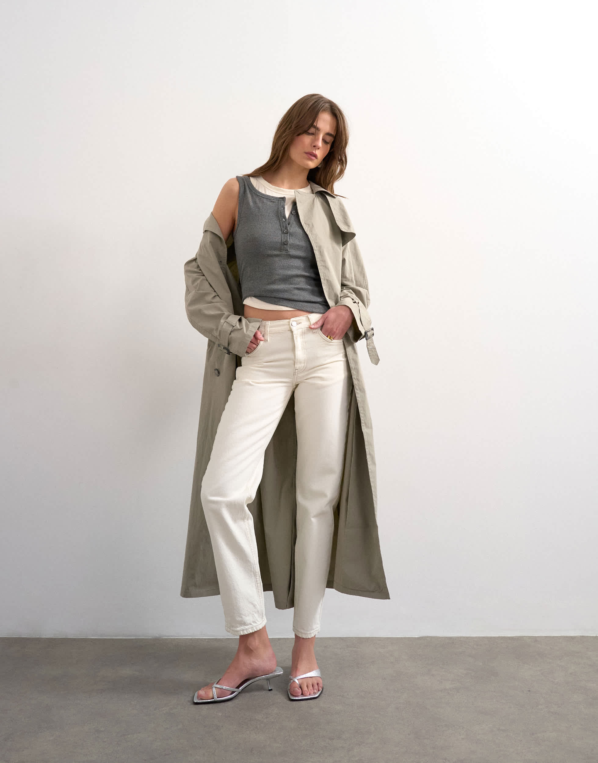 Topshop Runway mid rise straight jean in bone