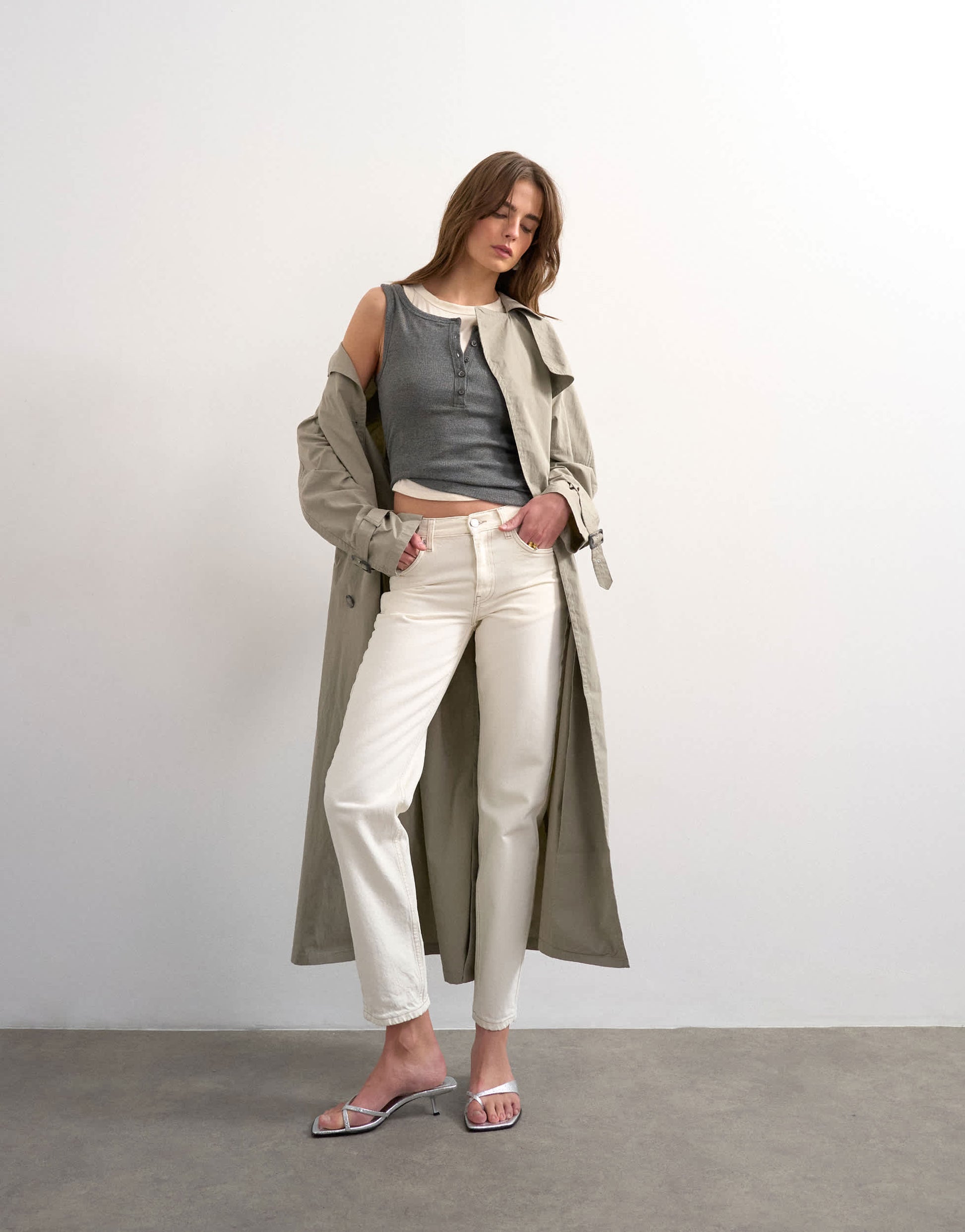 Topshop Runway mid rise straight jean in bone
