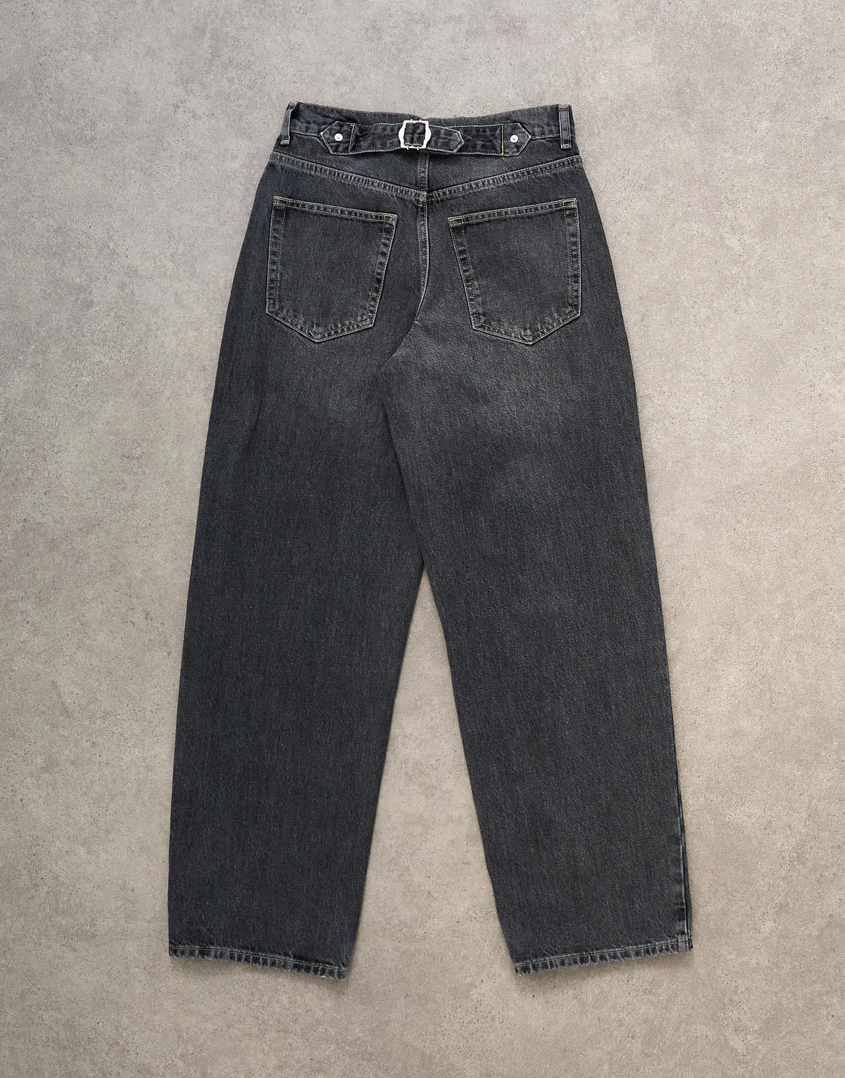 Tosphop Cinch low rise relaxed jean in pretty grey