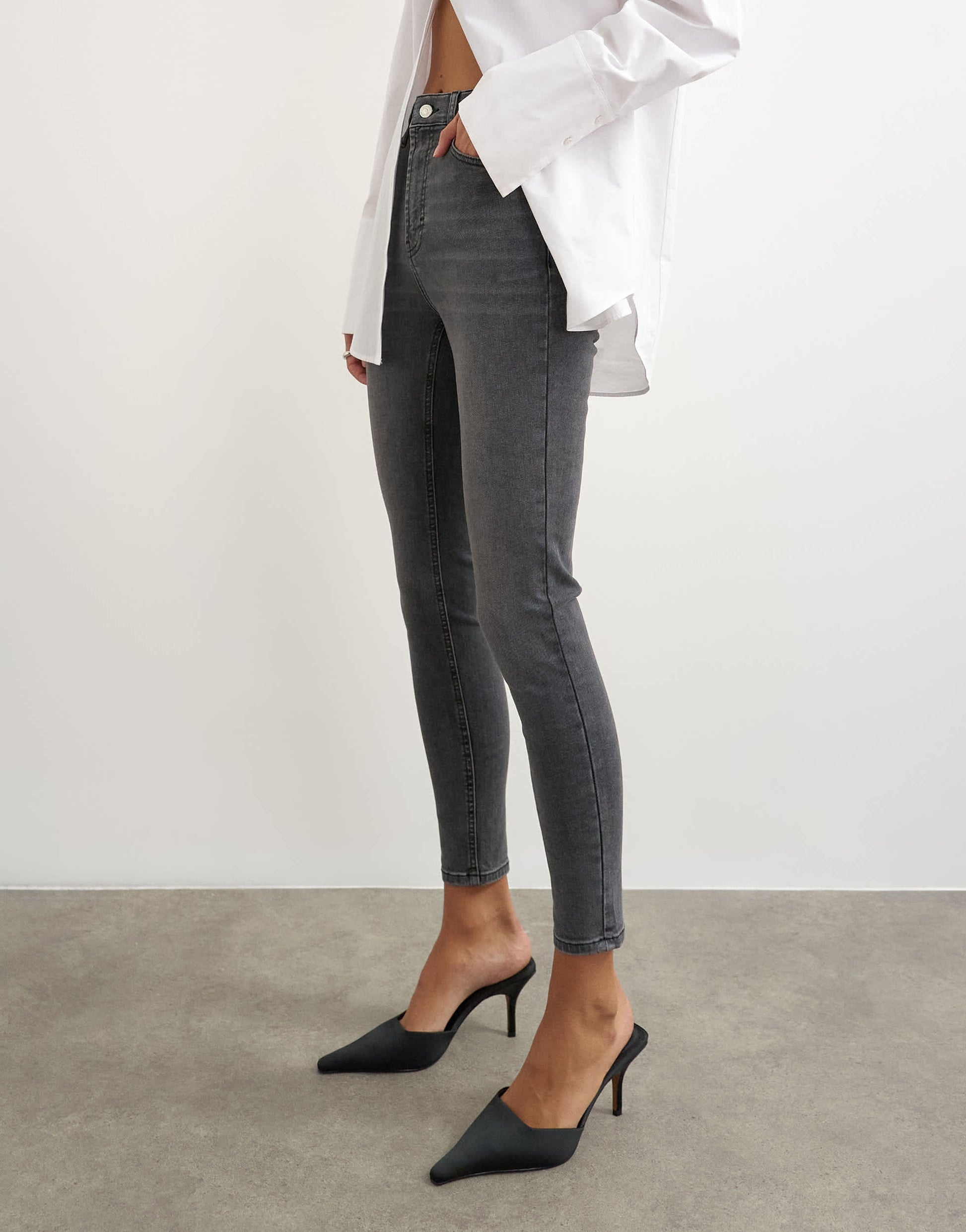 Topshop Jamie high rise skinny jean in washed black