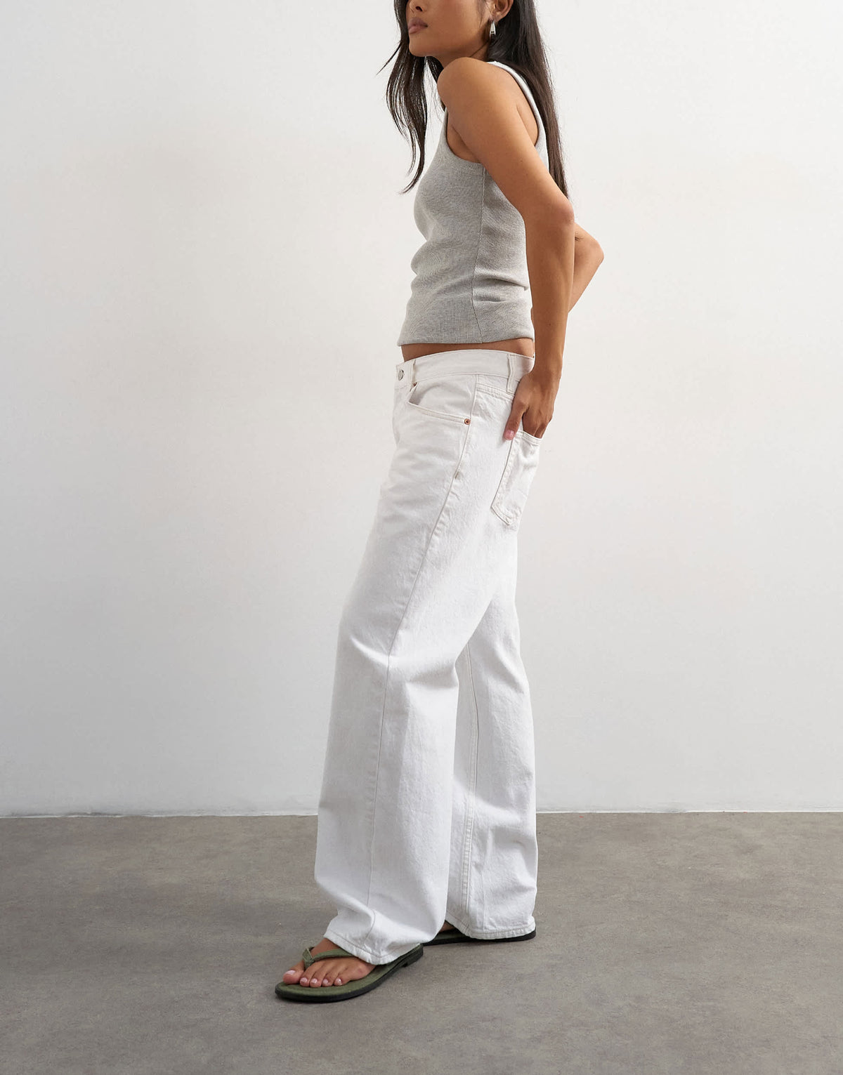 Topshop Petite Ember low rise straight jean in white