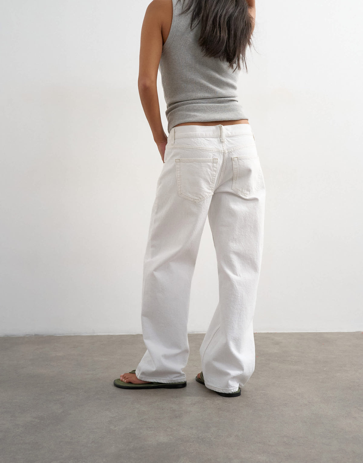 Topshop Petite Ember low rise straight jean in white
