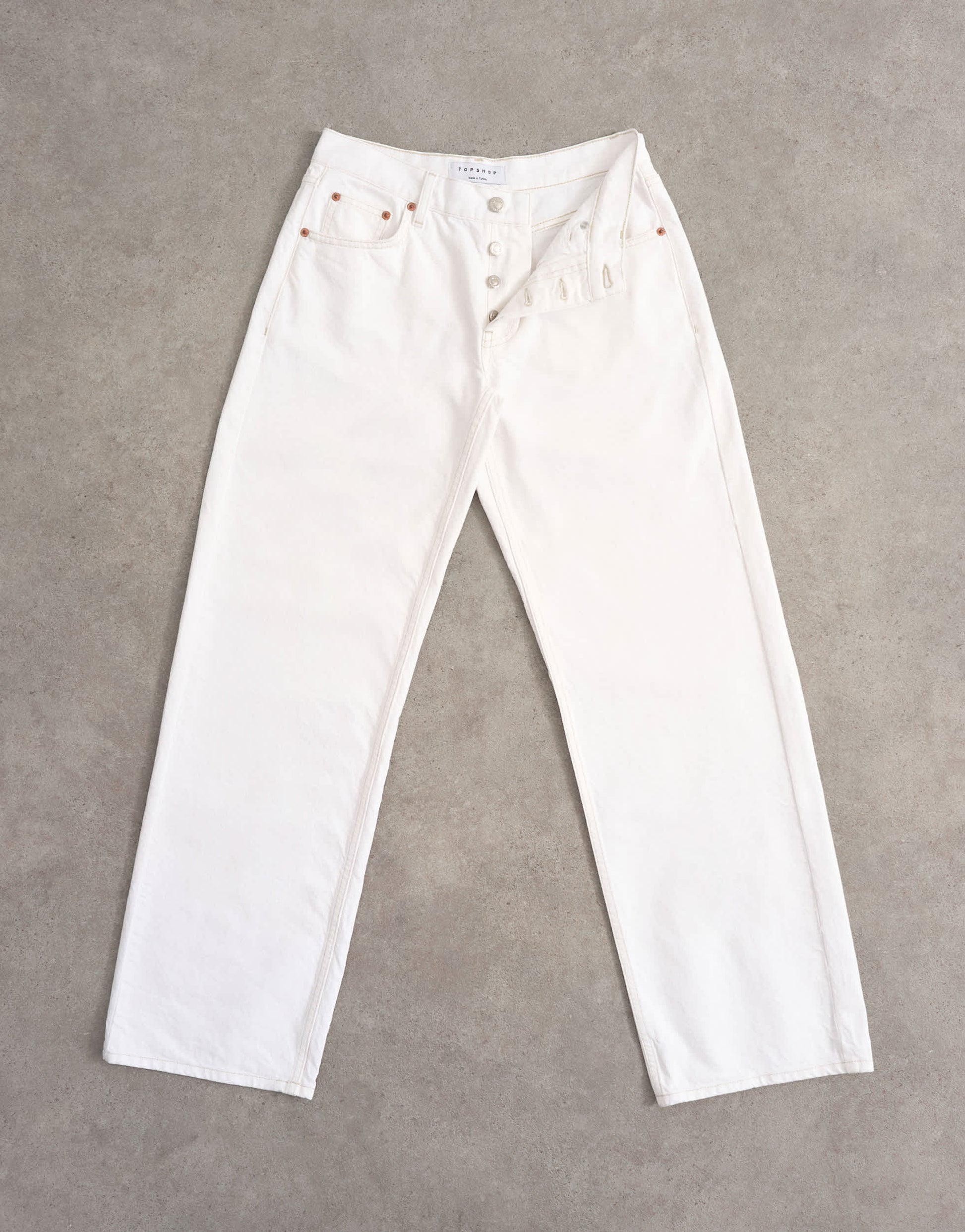 Topshop Ember low rise relaxed straight jean in white