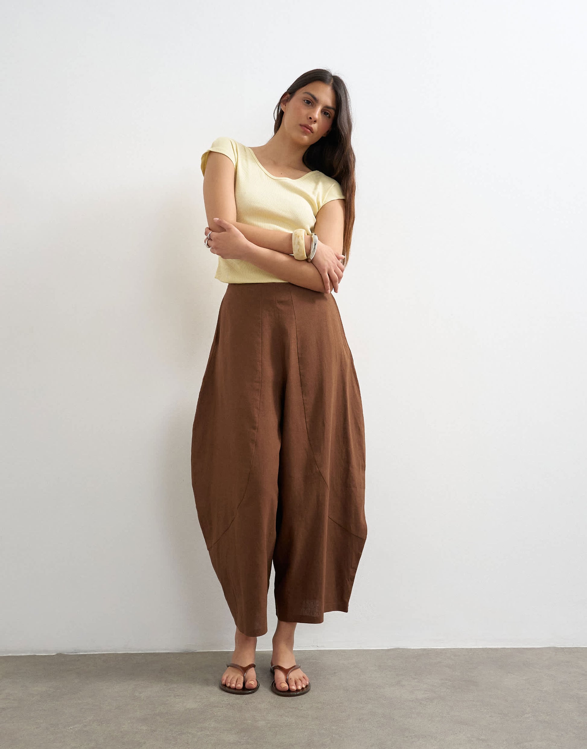 Topshop linen  oversized ovoid mid length trouser in chocolate