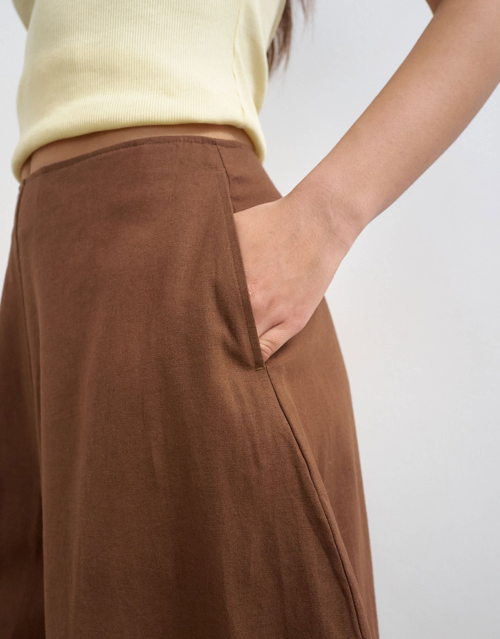 Topshop linen  oversized ovoid mid length trouser in chocolate