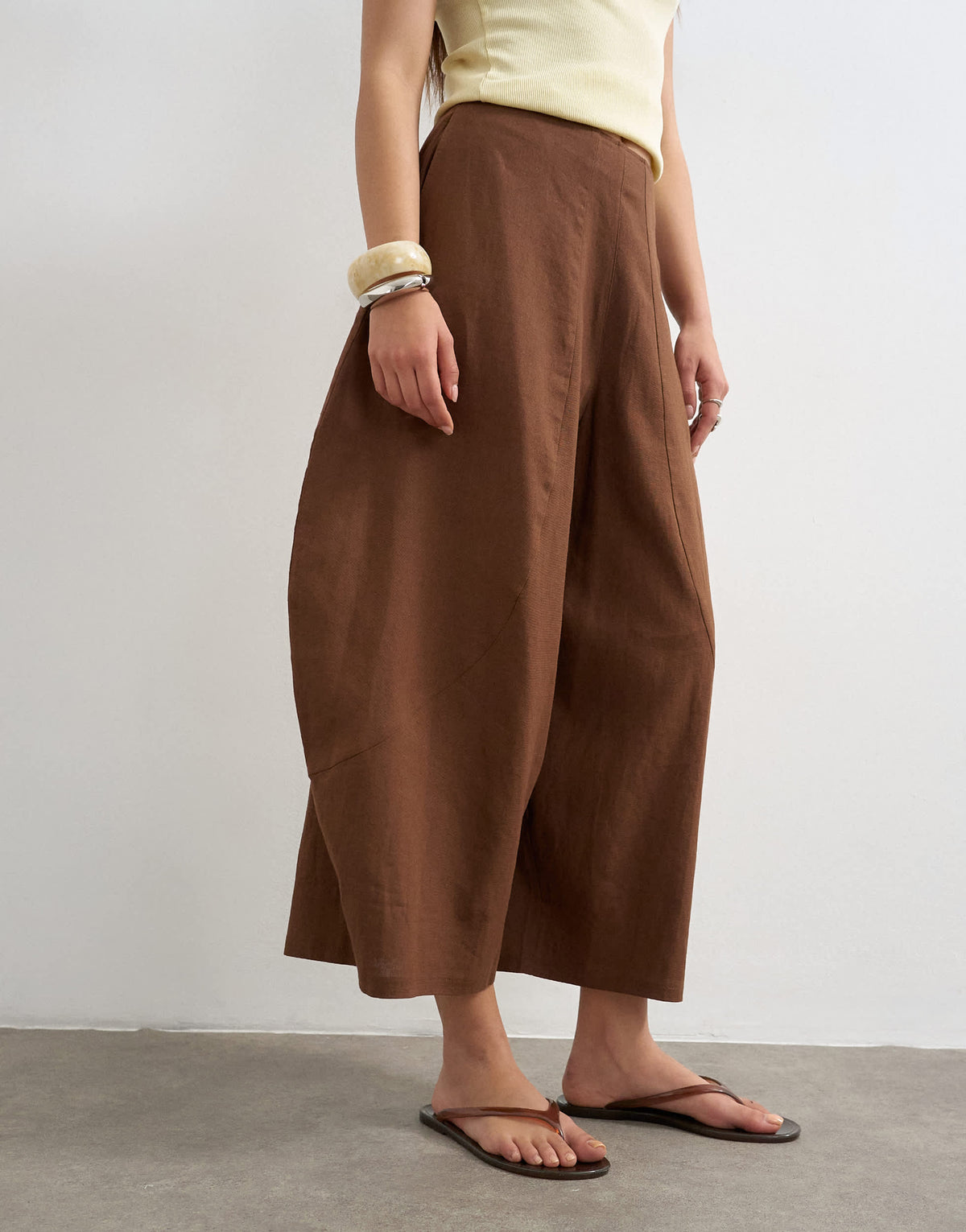 Topshop linen  oversized ovoid mid length trouser in chocolate