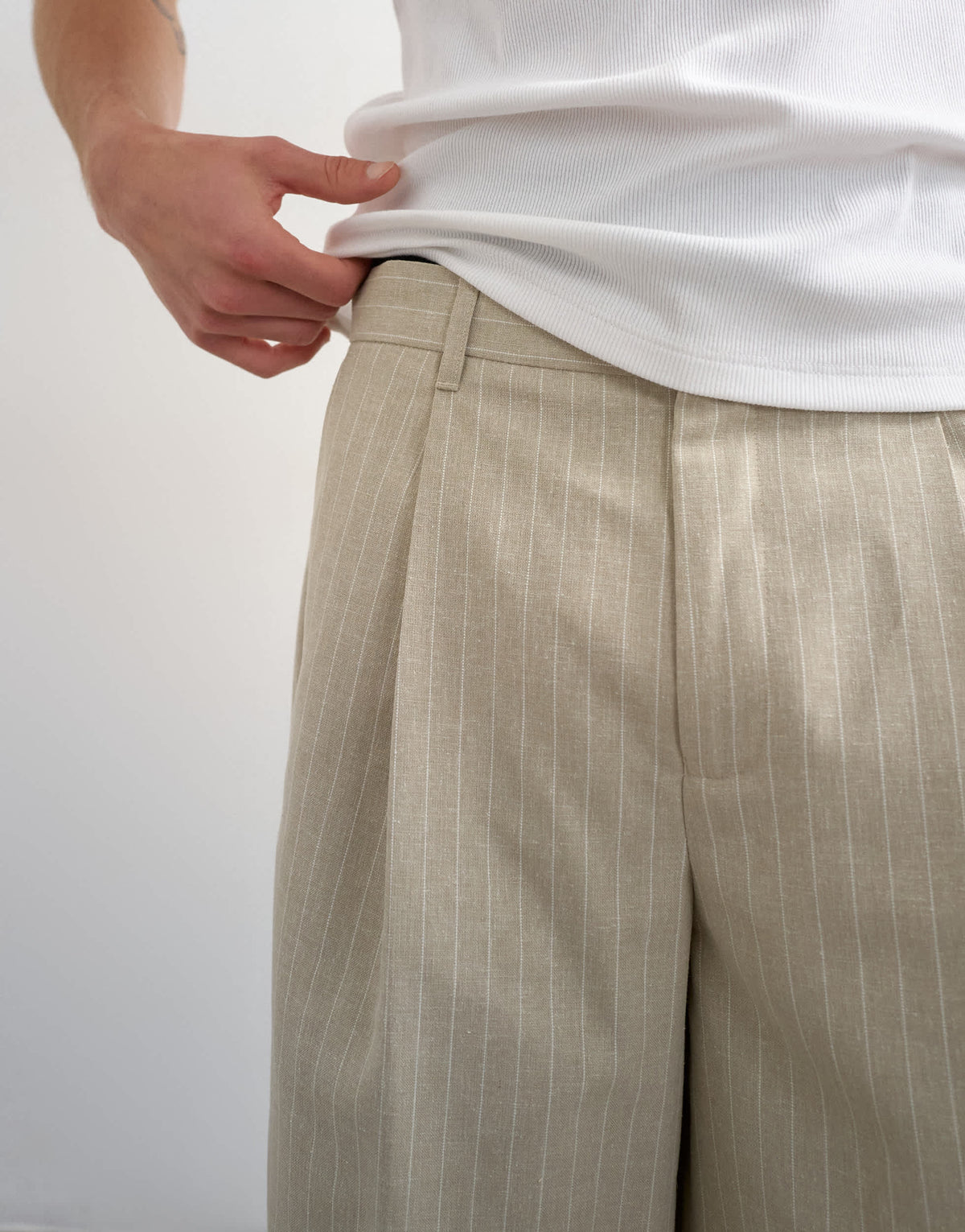 Topman wide leg stripe short in stone