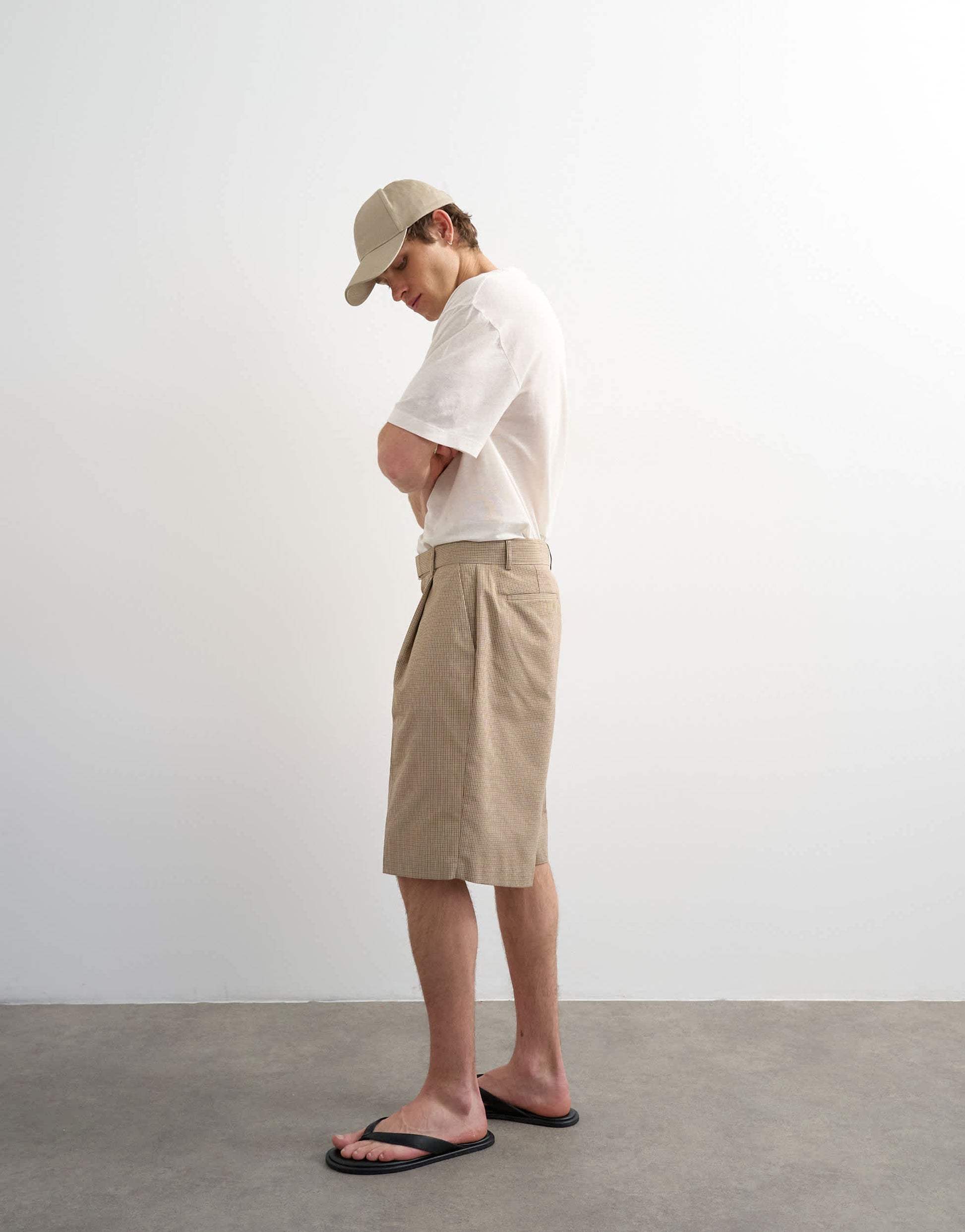Topman wide leg belted check short in neutral