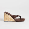 Sandales mules compensées à bride d'orteil Topshop Naomi en raphia et faux daim chocolat