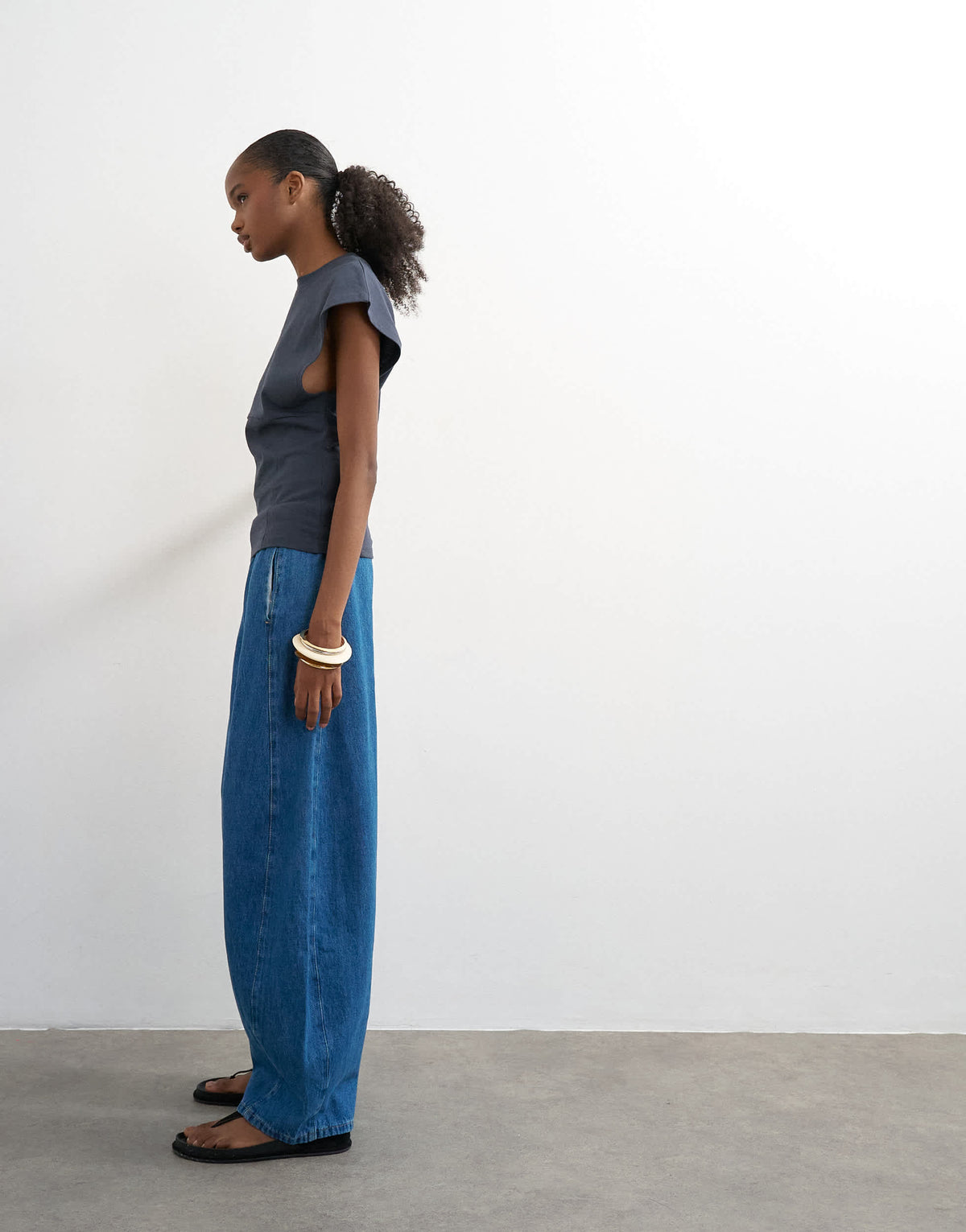 Topshop pull on barrel jean in rich blue