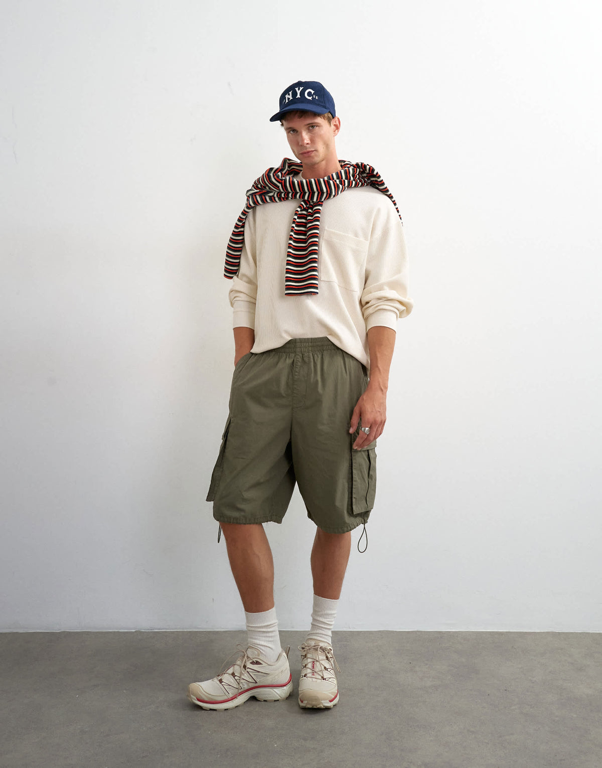 Topman baggy fit cargo short in khaki