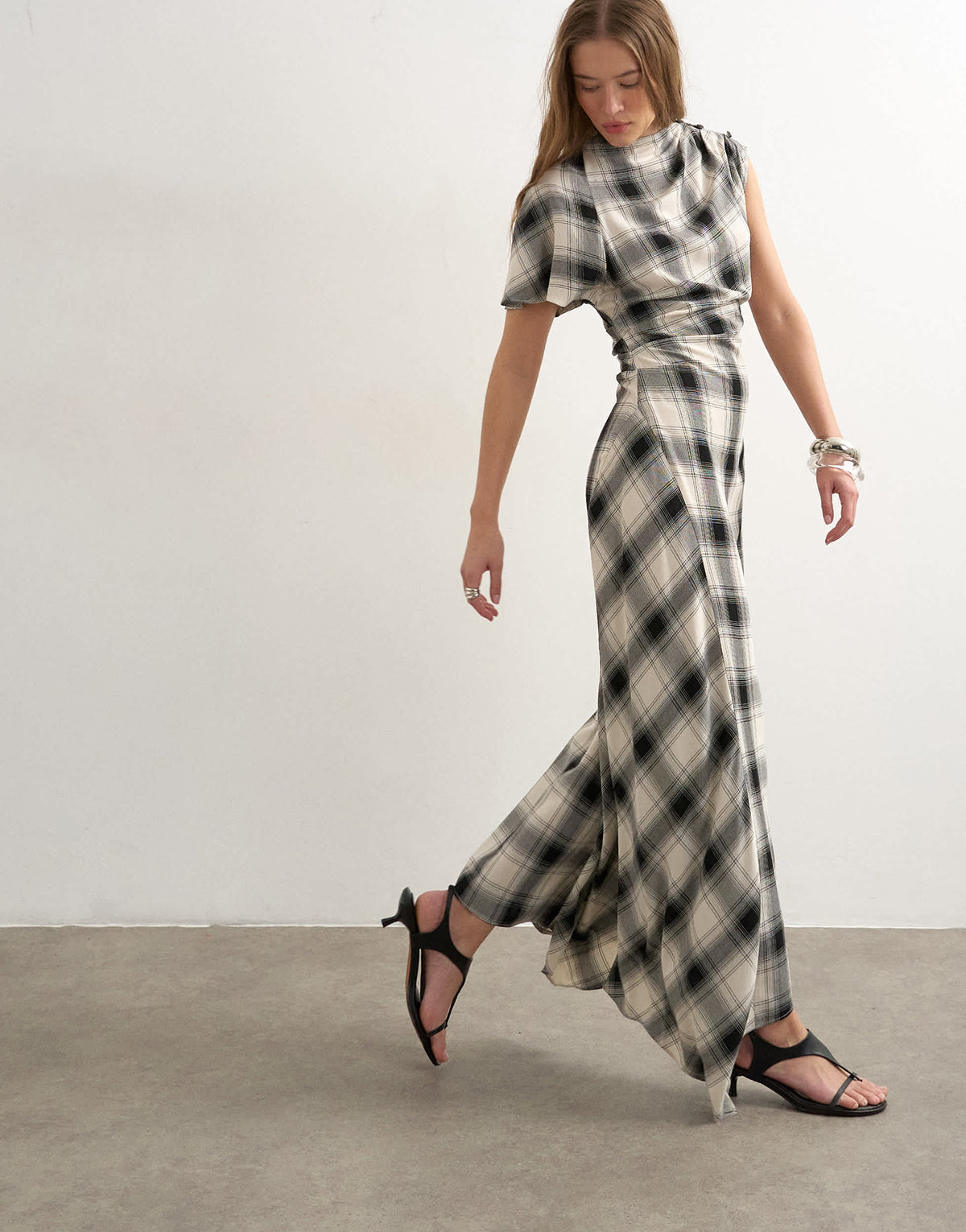 Topshop asymmetric tuck side maxi dress in mono check print