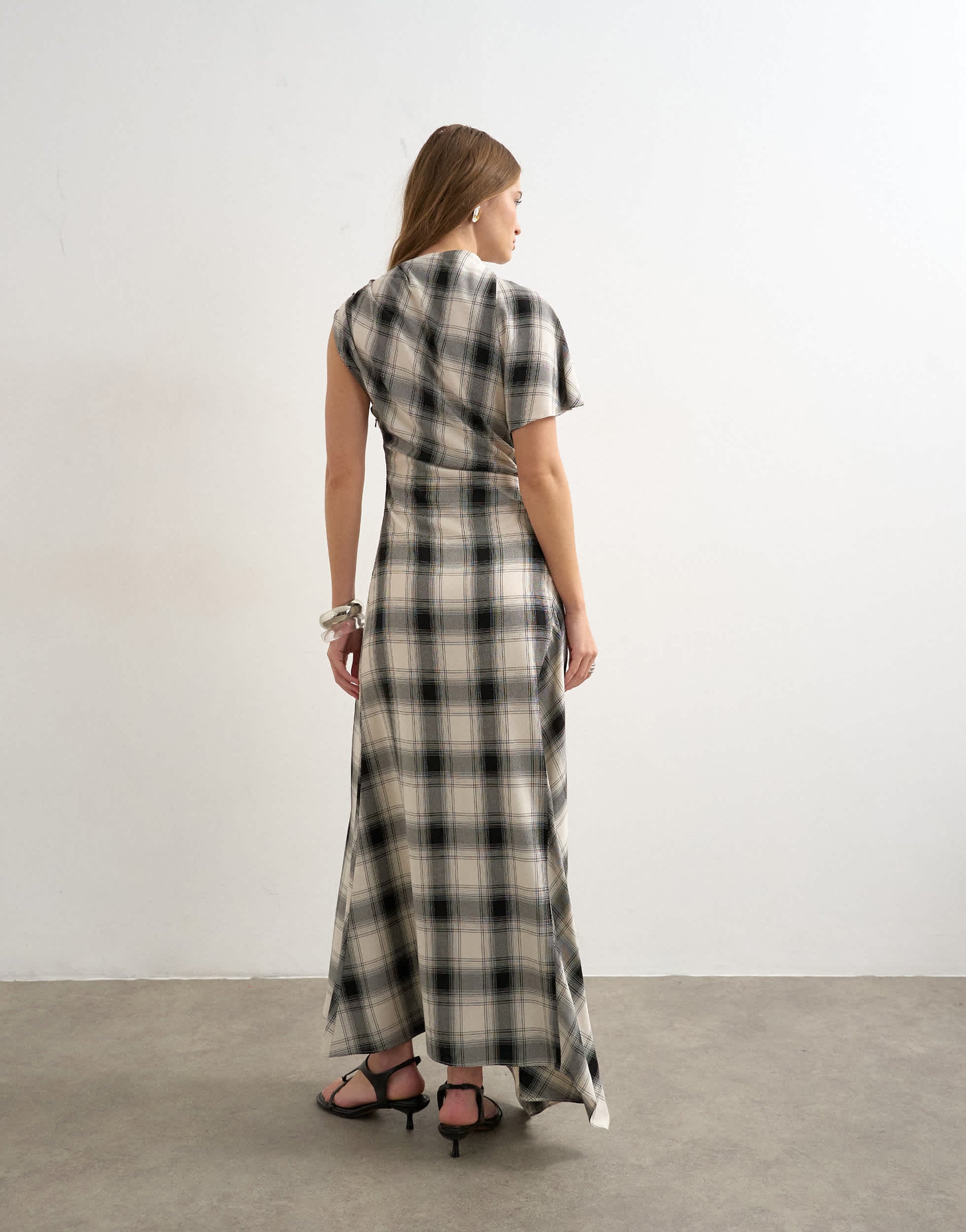 Topshop asymmetric tuck side maxi dress in mono check print