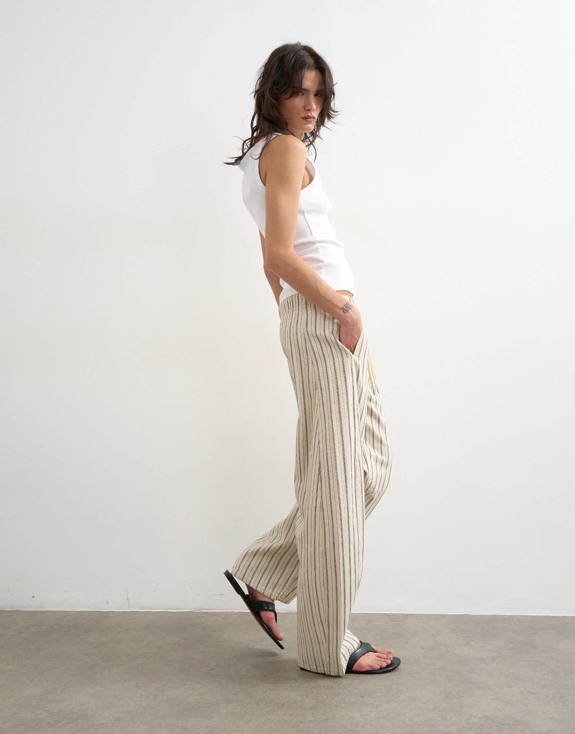 Topshop pull on barrel jean in ecru stripe