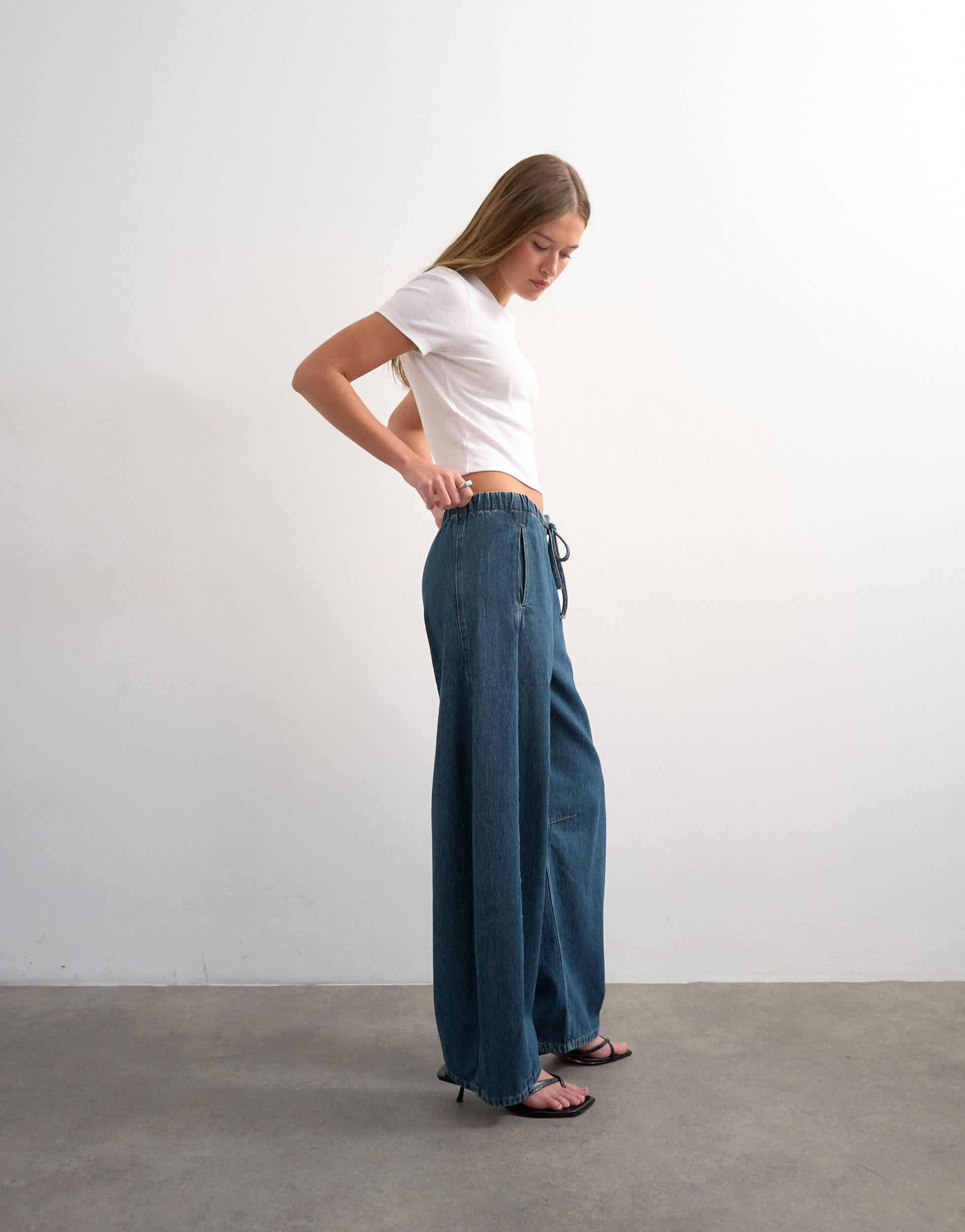 Topshop pull on barrel jean in sulphur blue