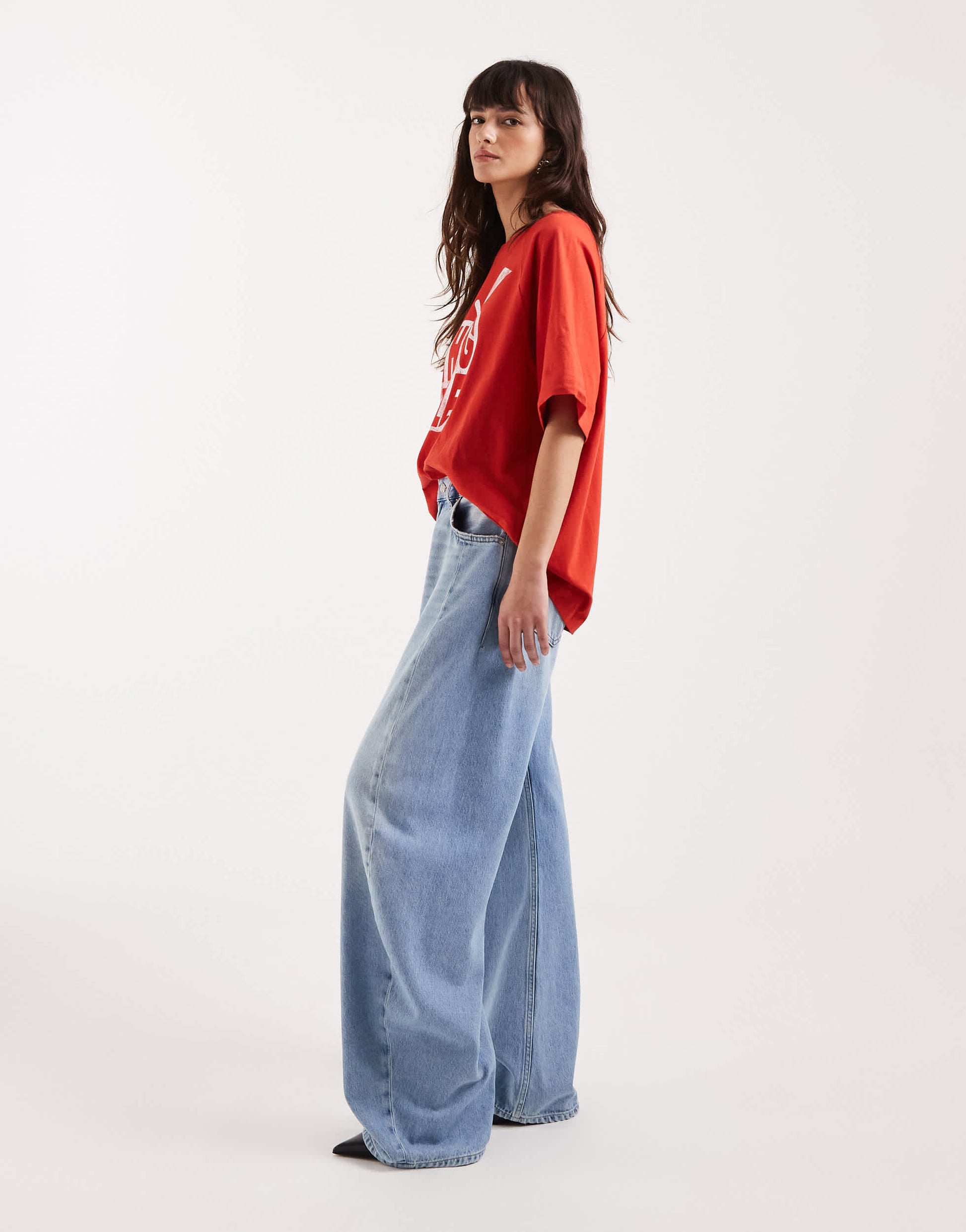 Topshop skewed boyfriend jean in bleach