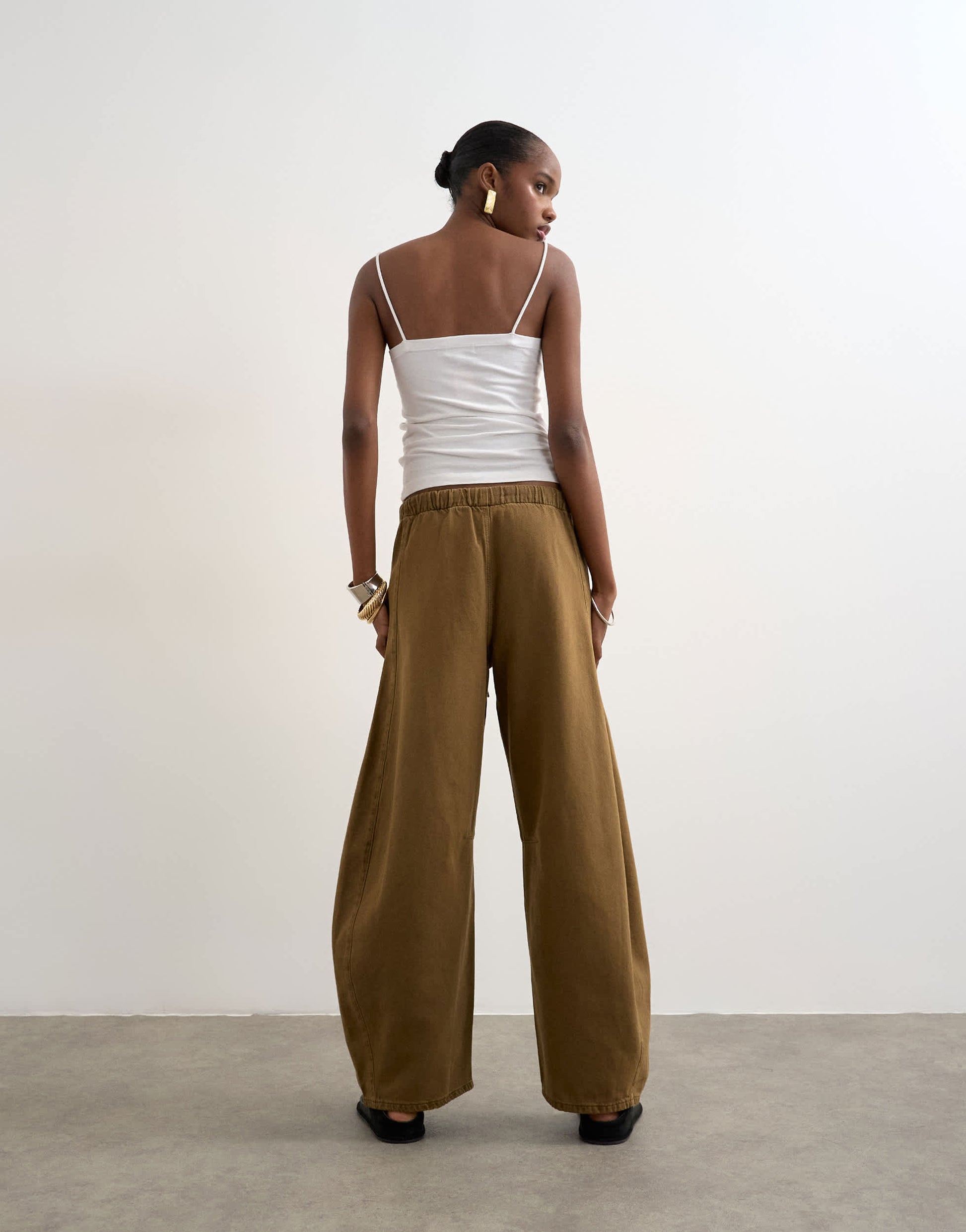 Topshop pull on barrel jean in cumin