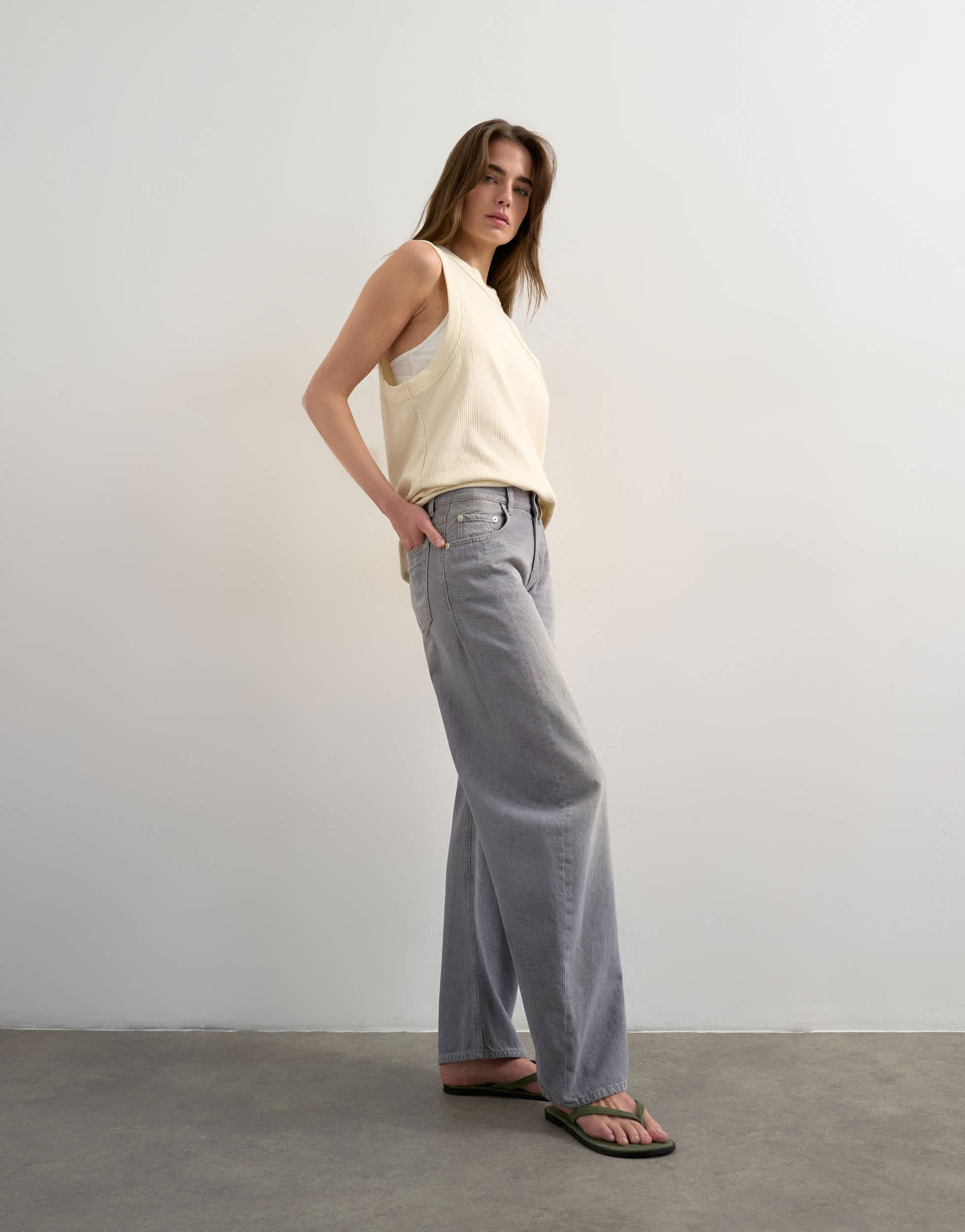 Topshop skewed boyfriend jean in grey