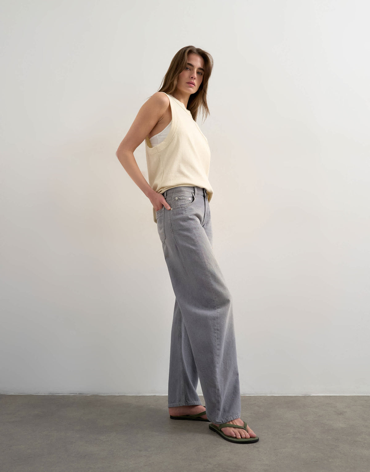 Topshop skewed boyfriend jean in grey