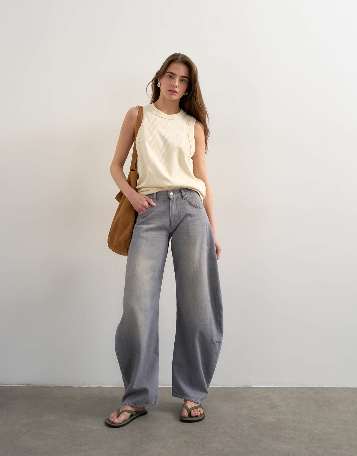 Topshop skewed boyfriend jean in grey