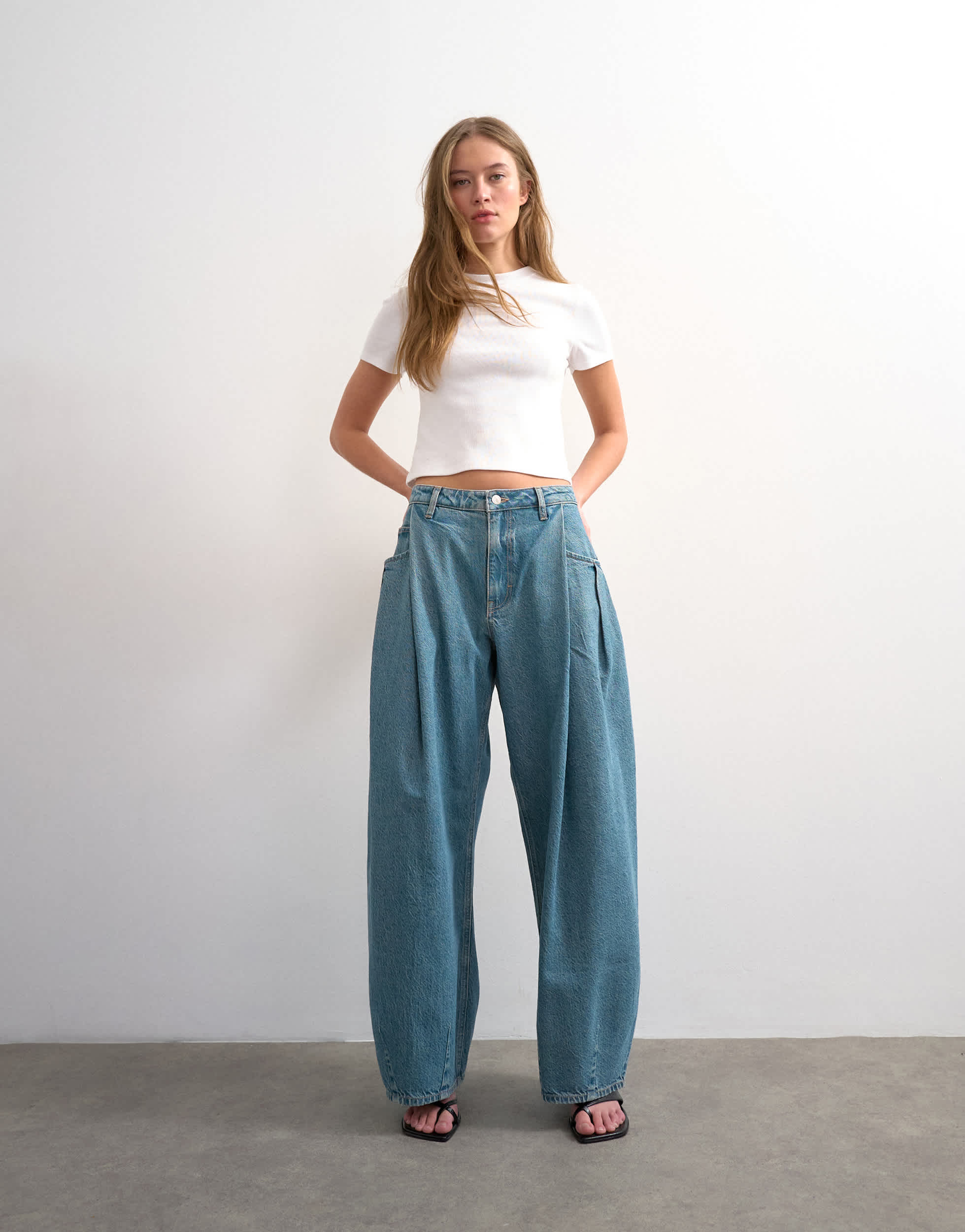 Topshop Cocoon Barrel mid rise jean in green cast