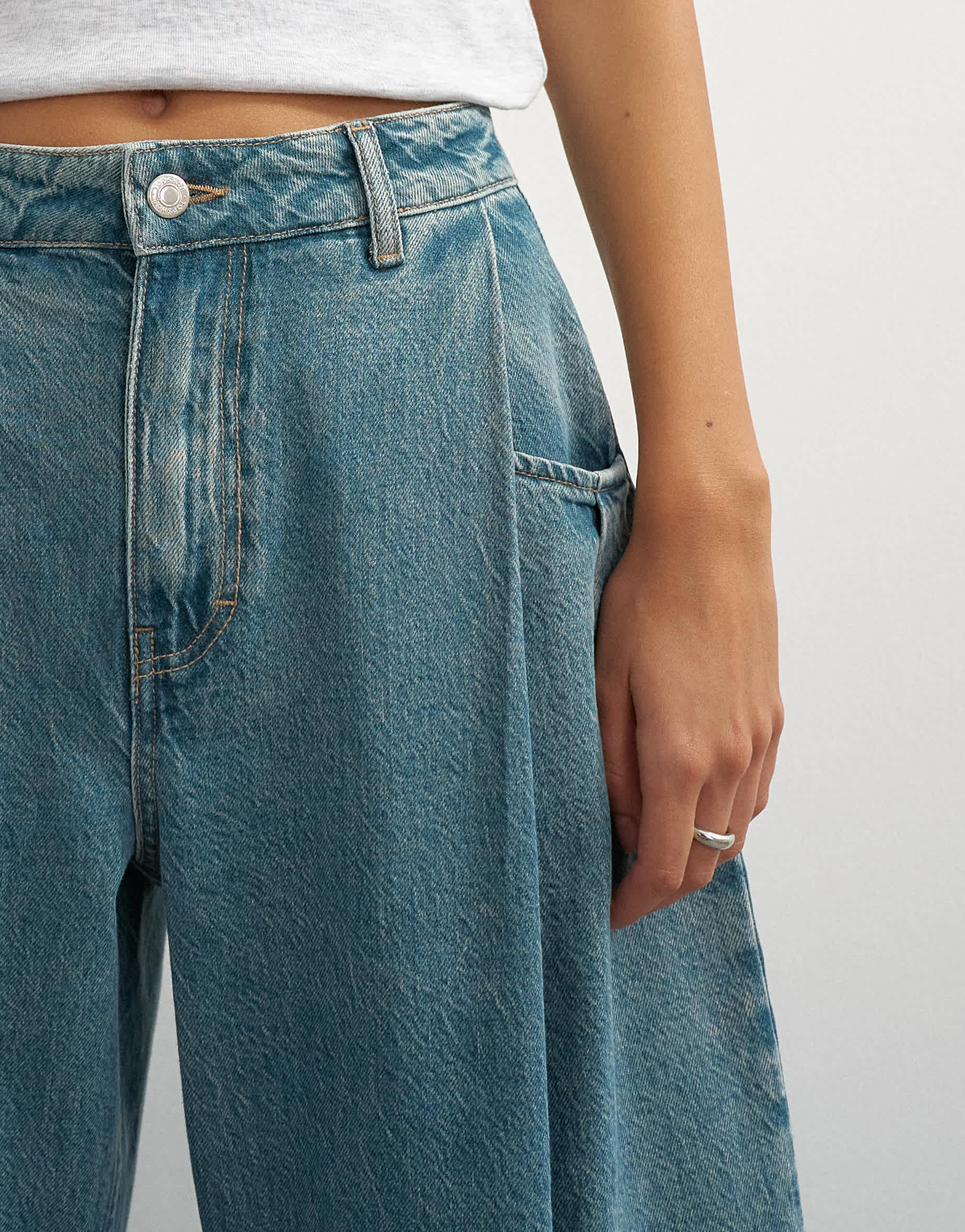 Topshop Cocoon mid rise barrel jean in green cast