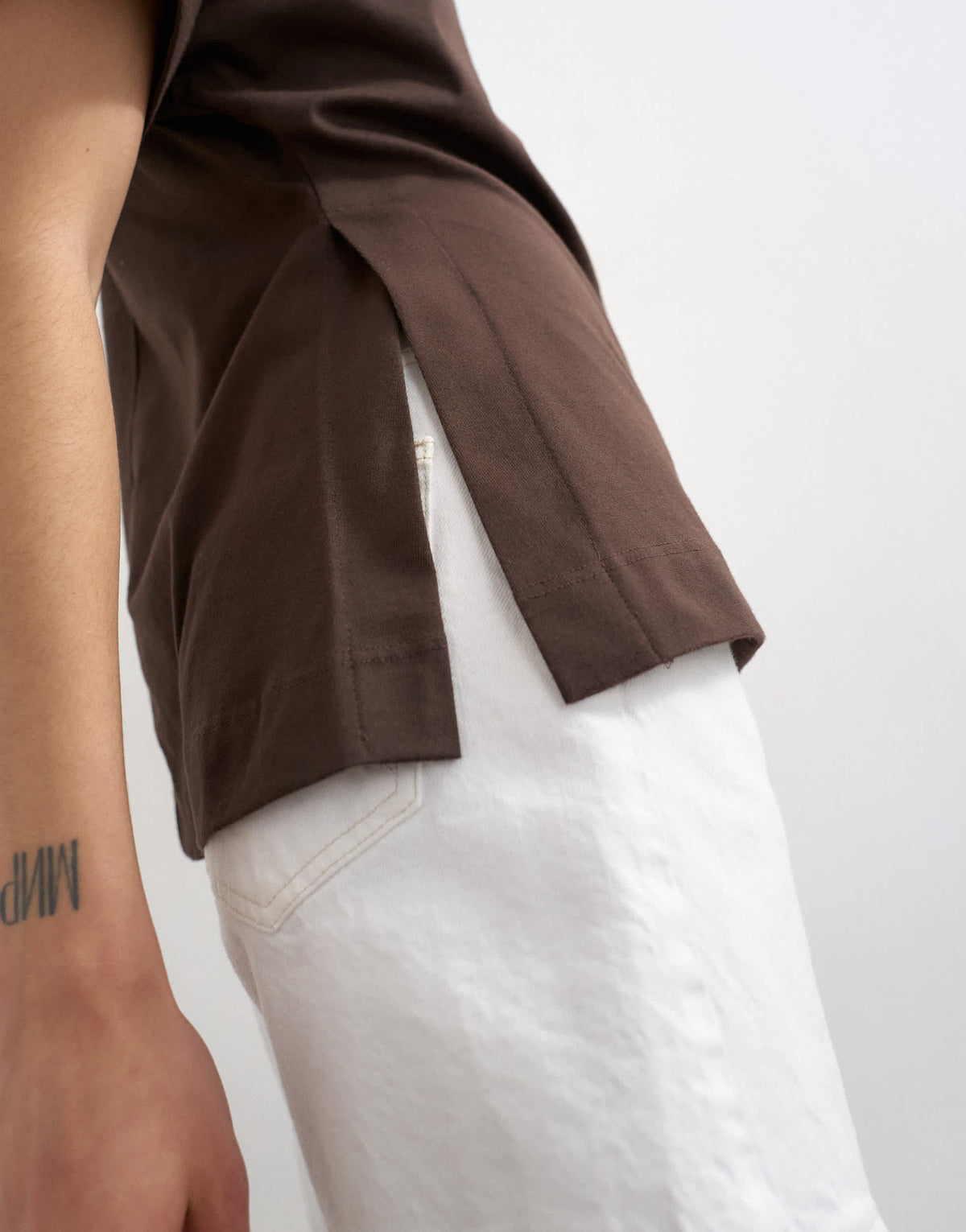Topshop split side tee in dark chocolate