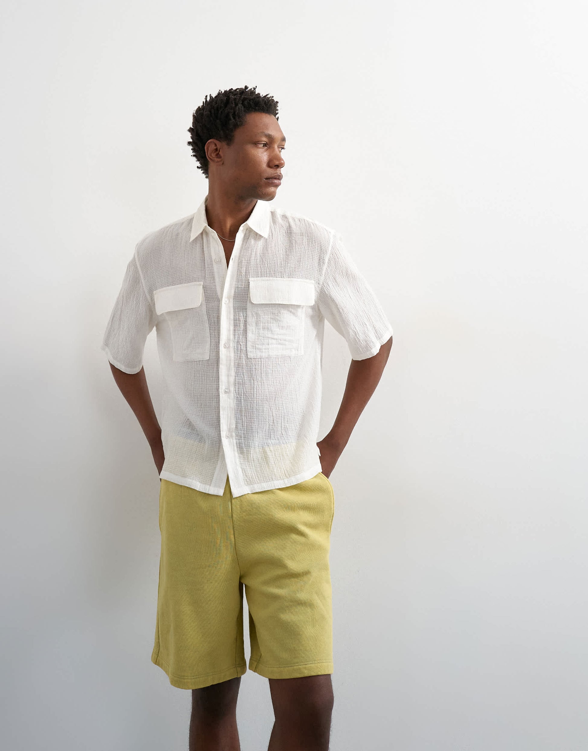 Topman relaxed fit bermuda jogger short in washed yellow