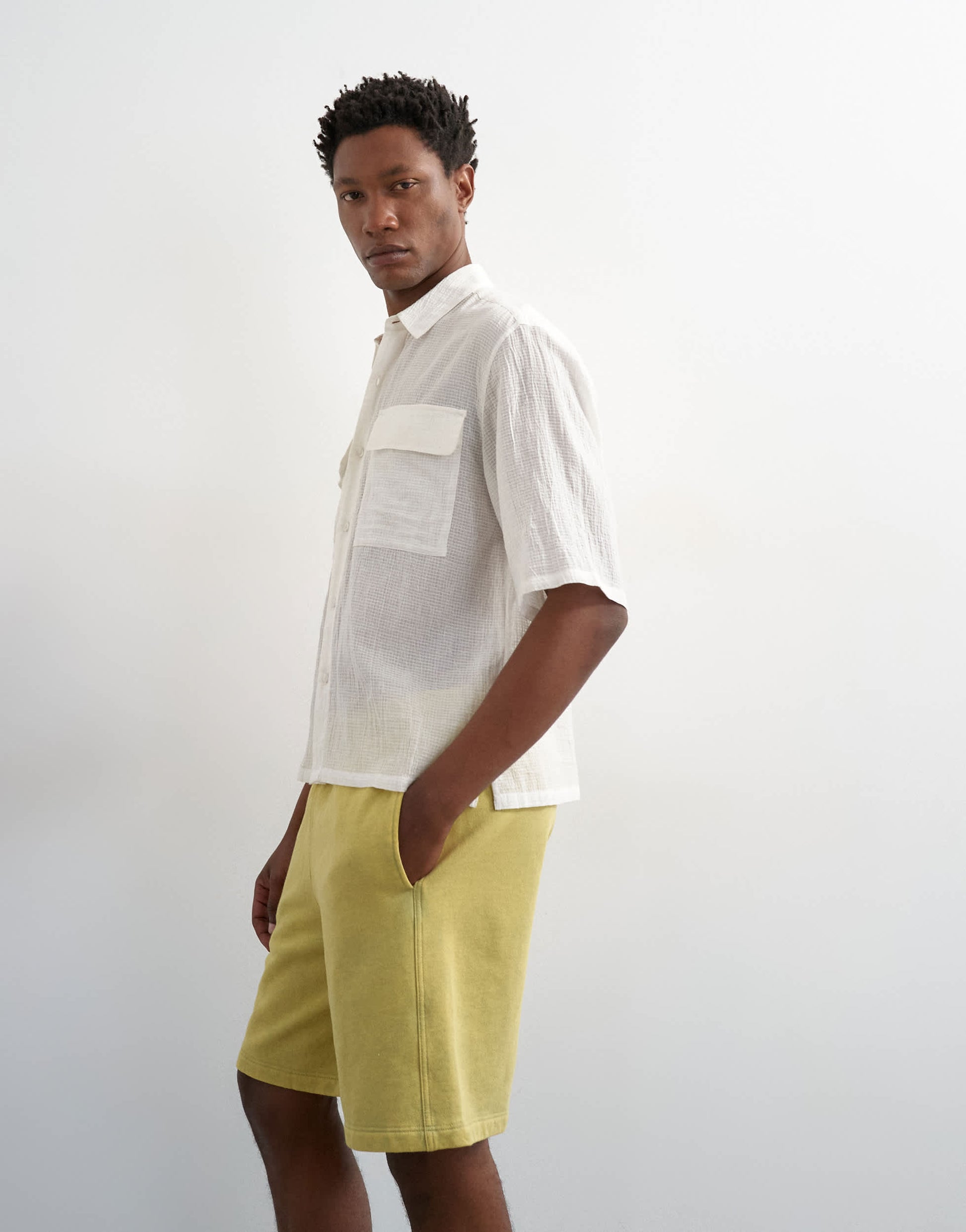 Topman relaxed fit bermuda jogger short in washed yellow