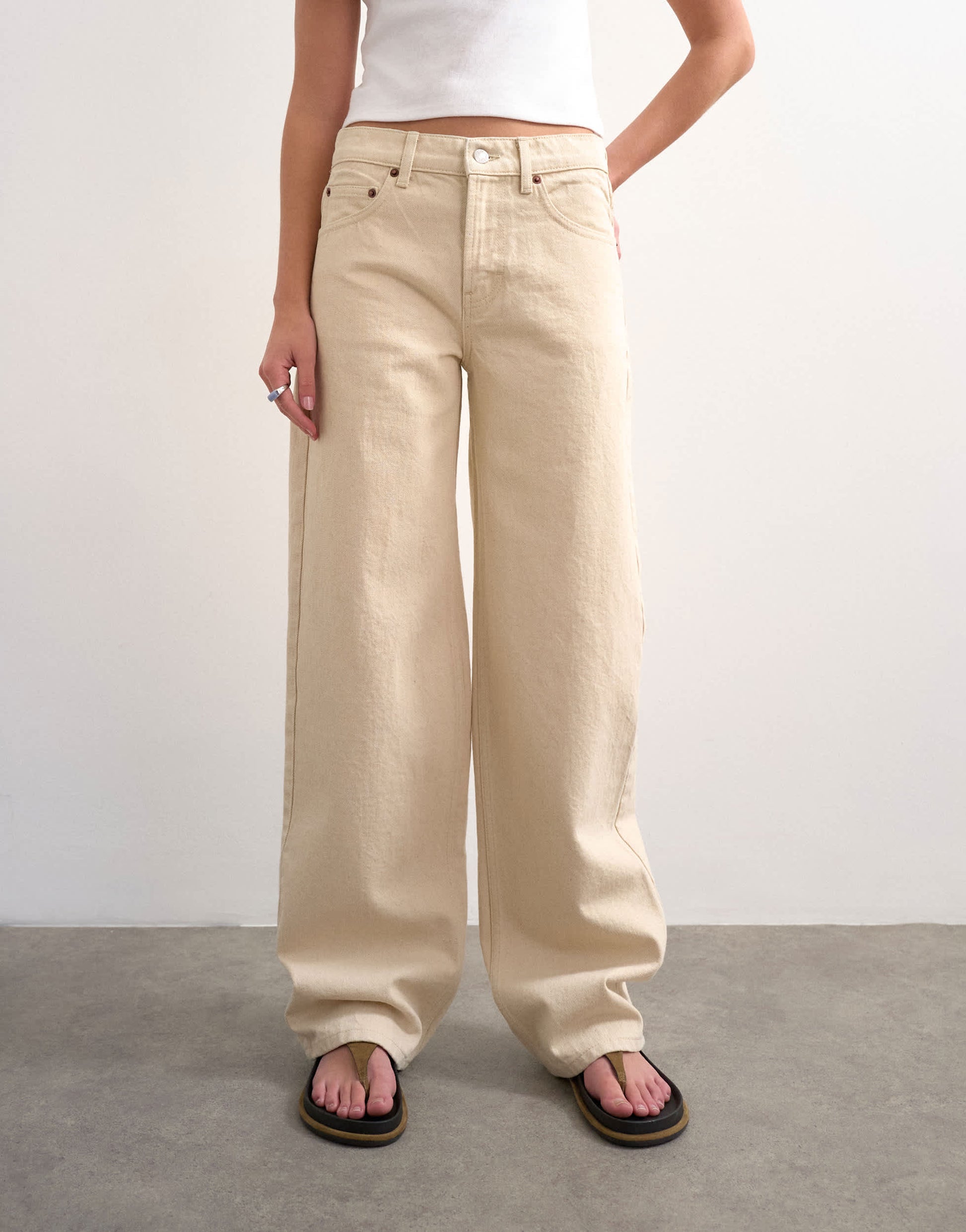Topshop Cinch low rise relaxed jean in natural