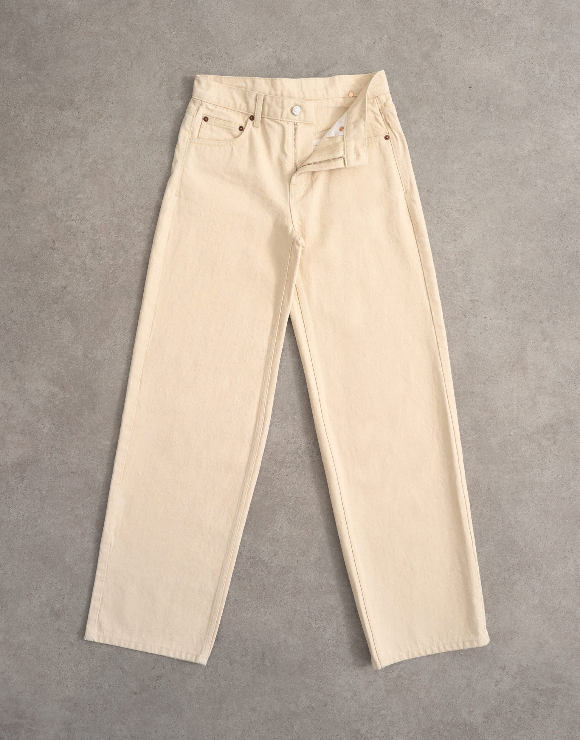 Topshop Cinch low rise relaxed jean in natural