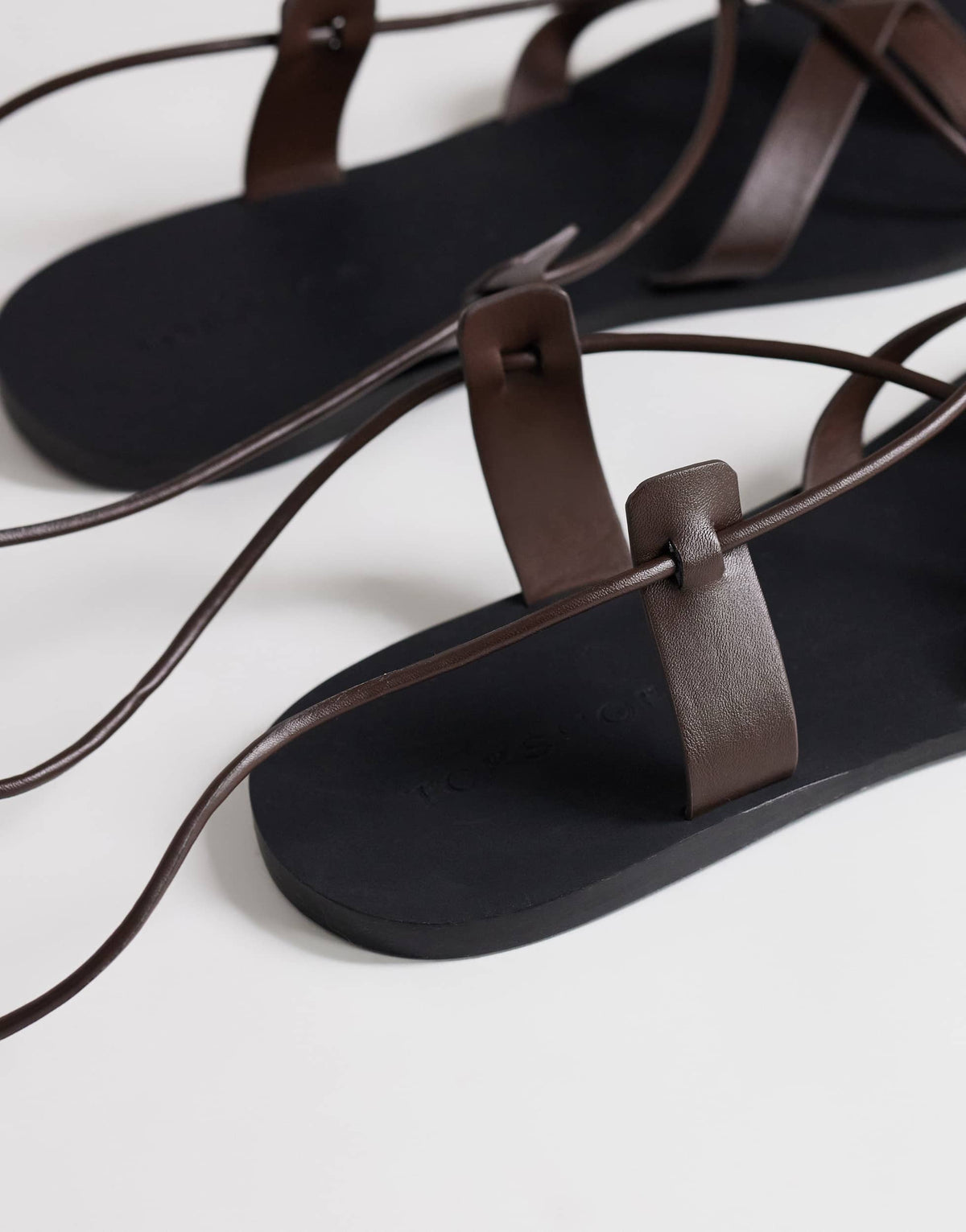 Topshop Maisie strappy flat sandal in chocolate