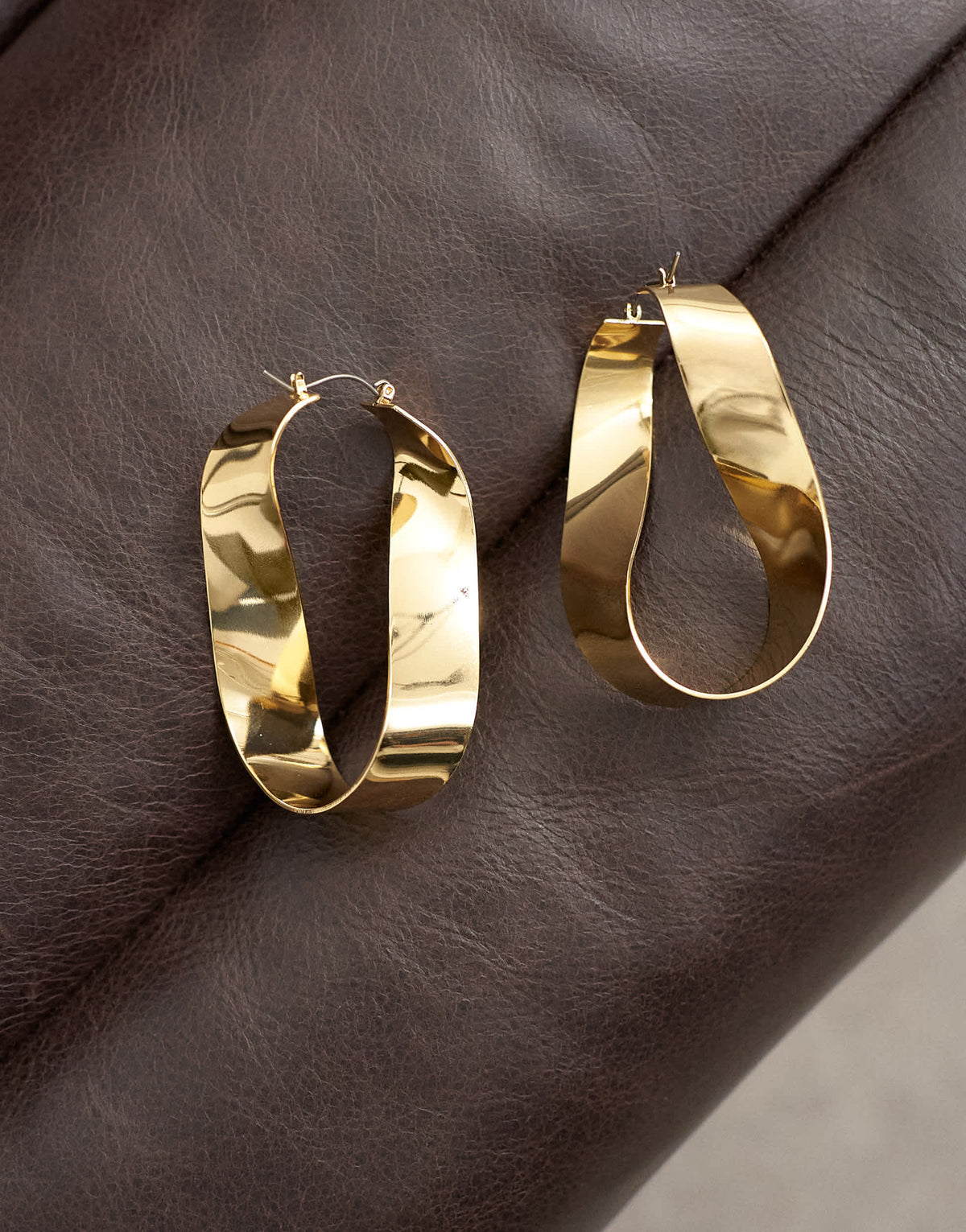 Topshop Charlotte twisted hoop earring in gold tone