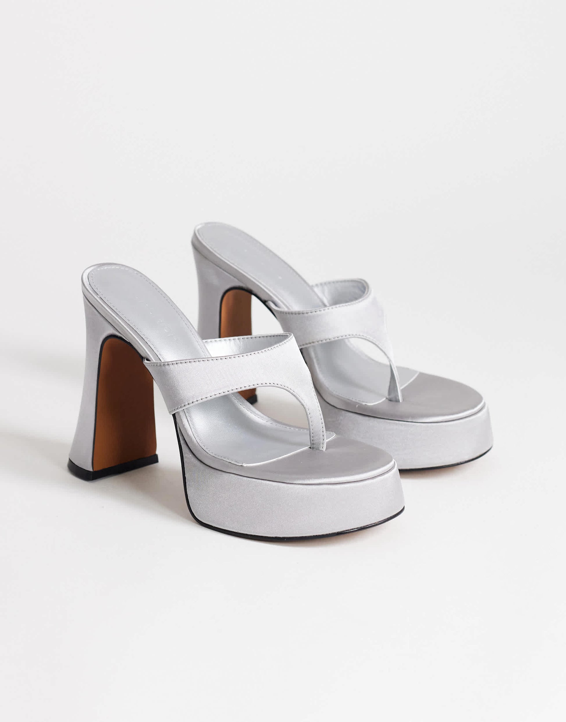 Topshop Nima platform high heeled toe thong sandal in grey satin