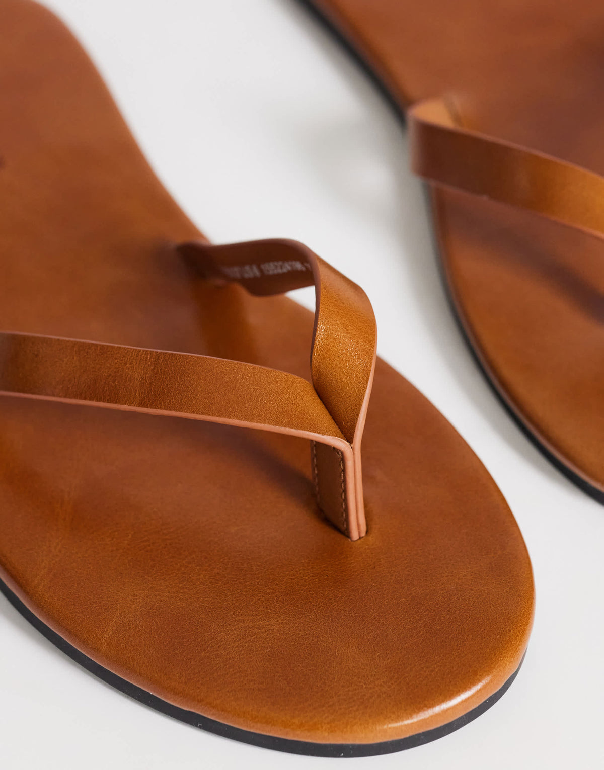 Topshop Sky real leather toe thong sandal in tan