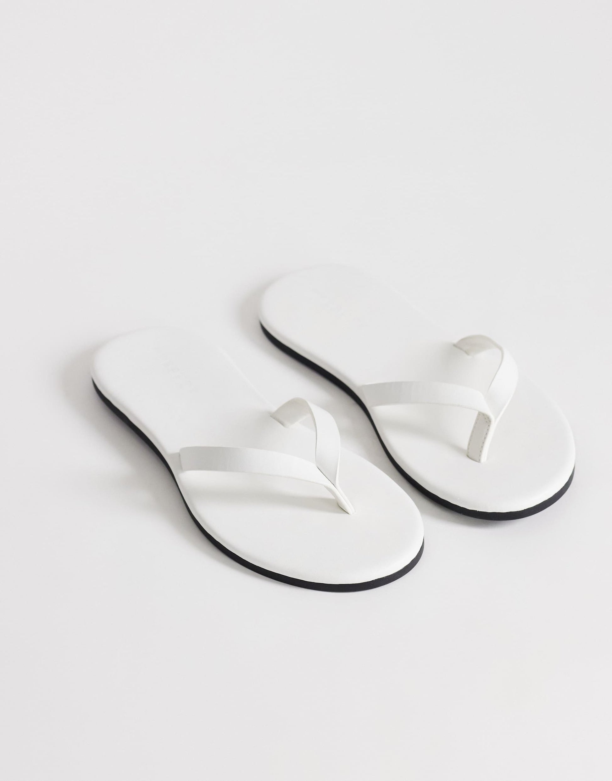 Topshop Sky real leather toe thong sandal in white
