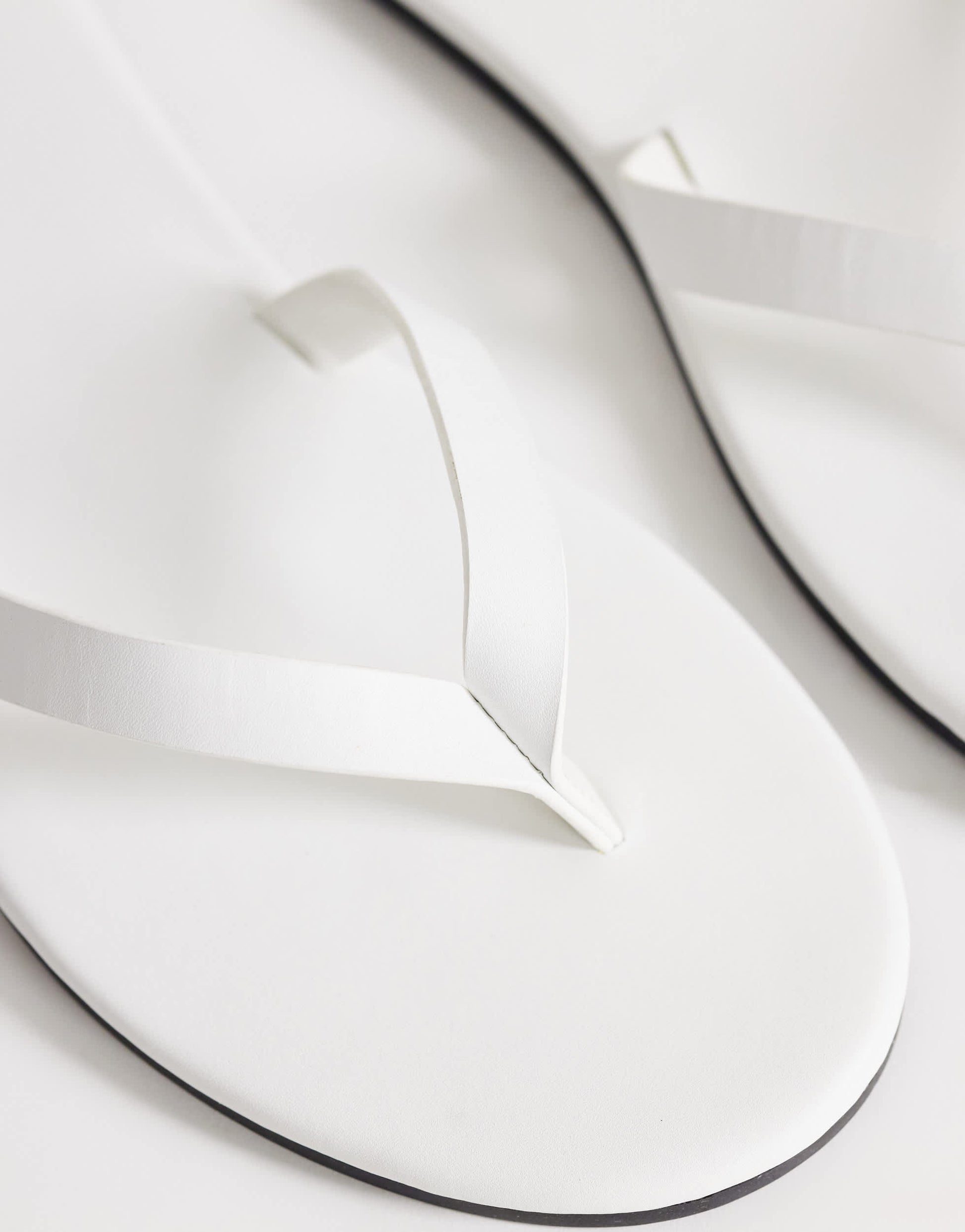 Topshop Sky real leather toe thong sandal in white