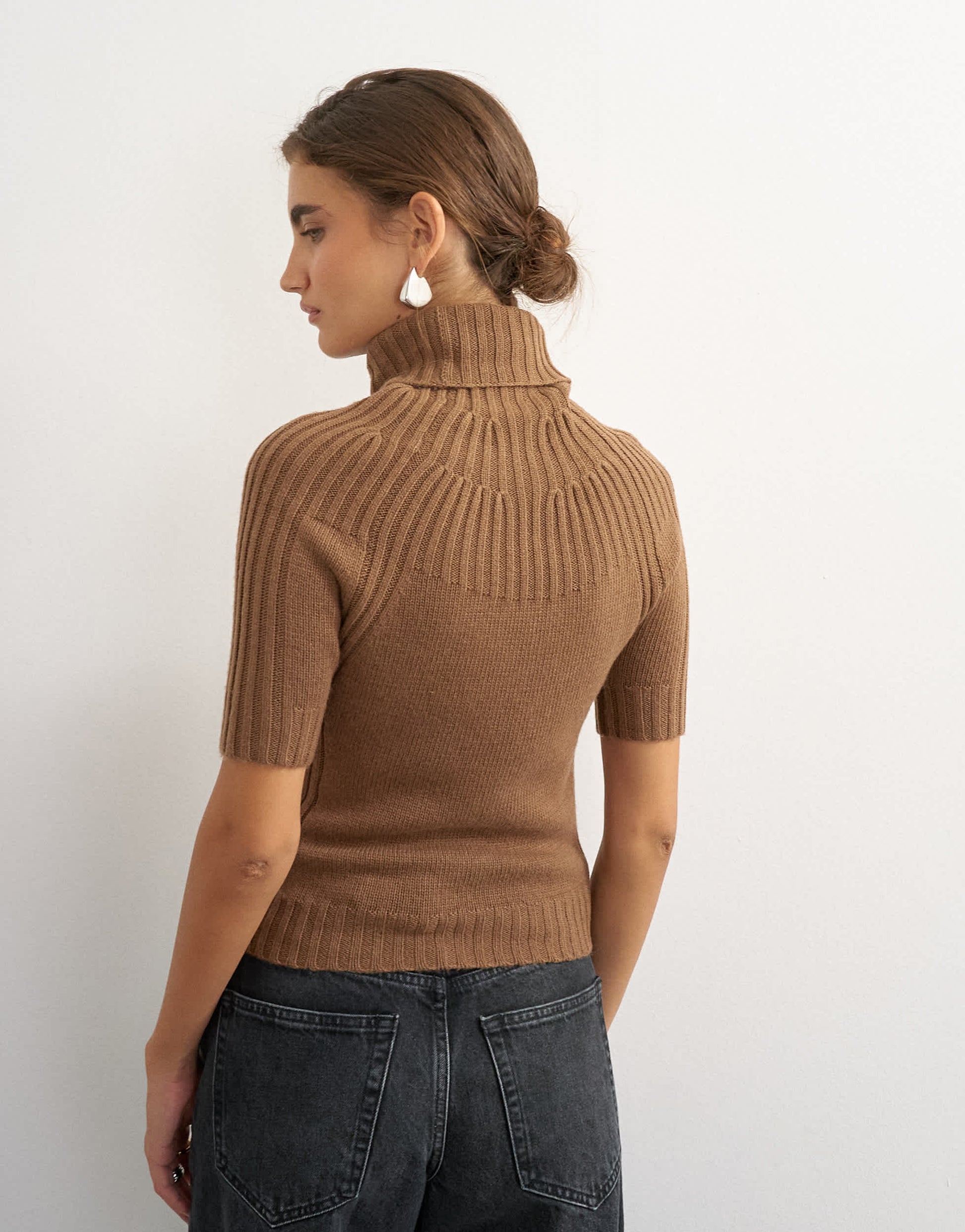 Topshop knitted rib yoke funnel neck top in gingerbread