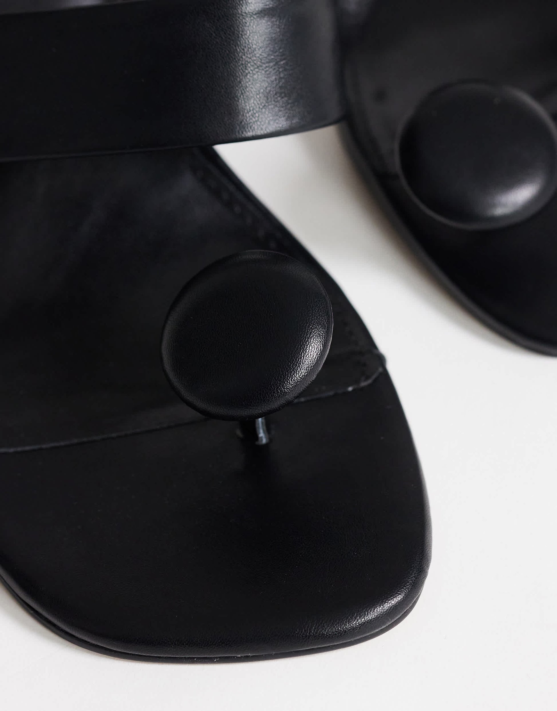 Topshop Natalie toe thong angular mid heel sandal in black