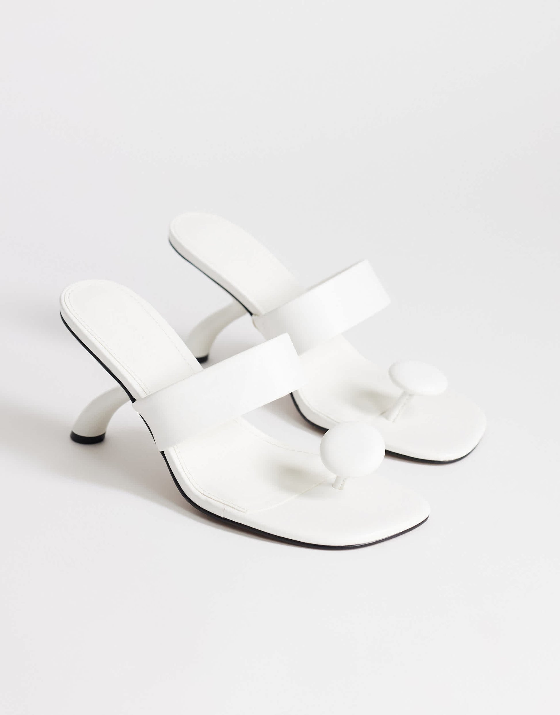 Topshop Natalie toe thong angular mid heel sandal in white