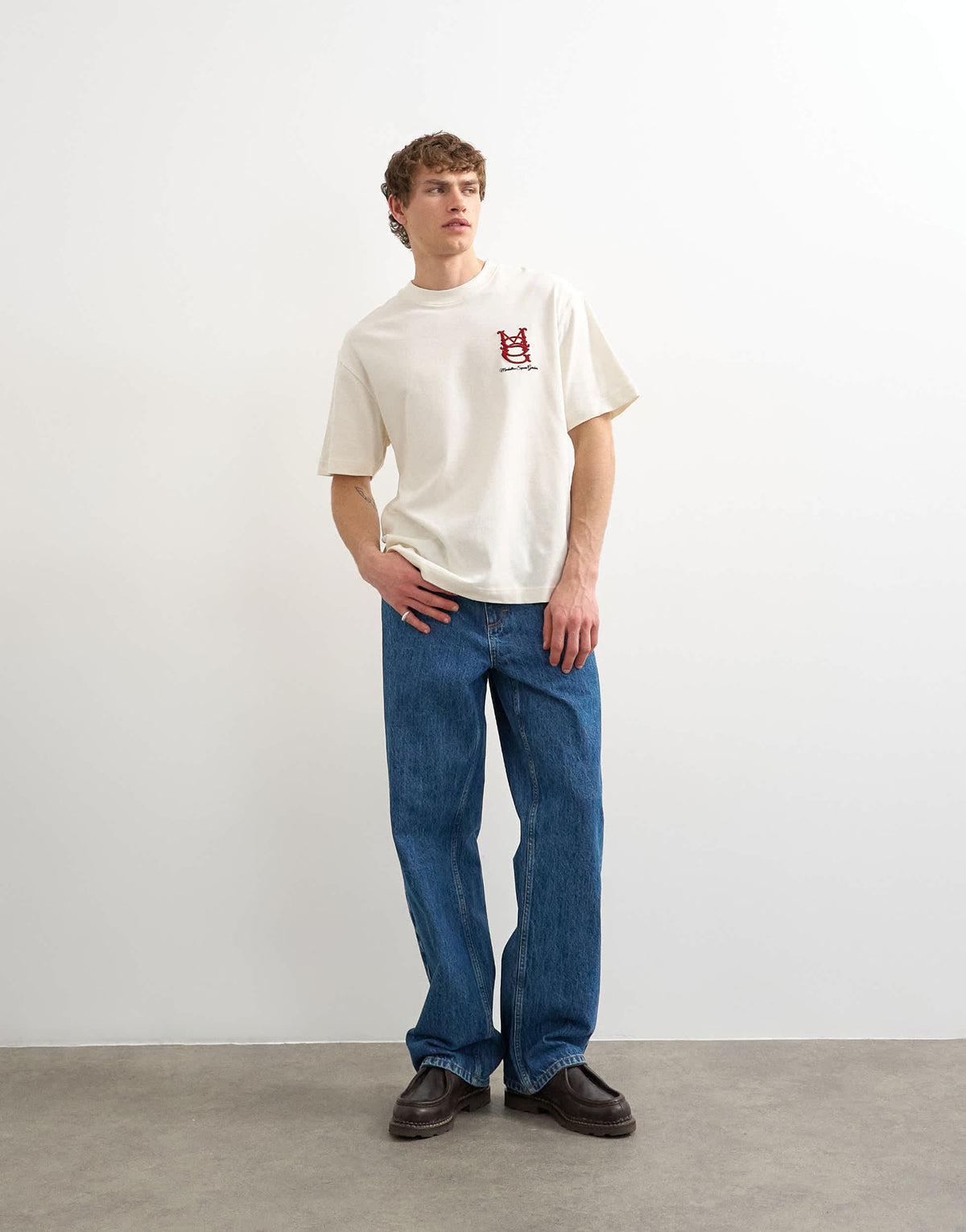 Topman relaxed fit t-shirt with Manhattan embroidery in ecru