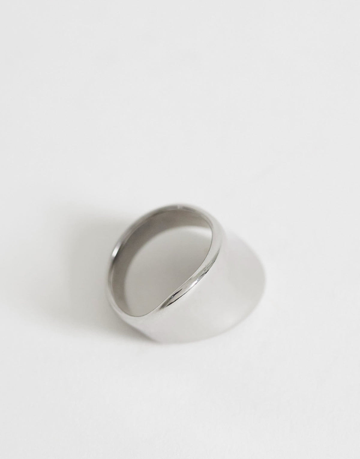 Topshop Remi waterproof asymmetric ring in stainless silver