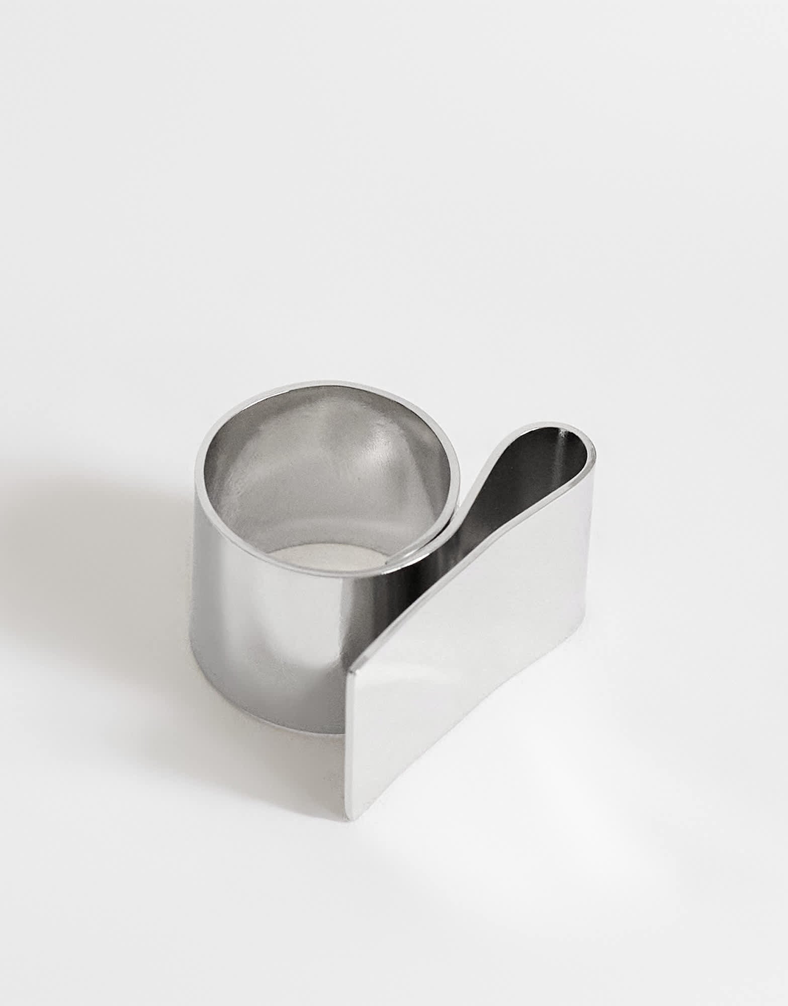 Topshop Rowan waterproof ring in stainless silver