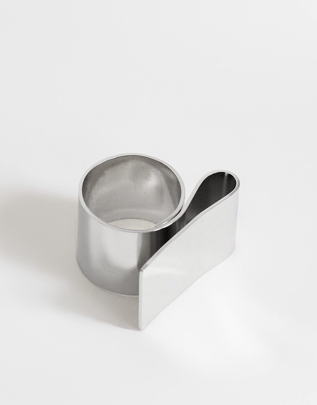 Topshop Rowan waterproof ring in stainless silver
