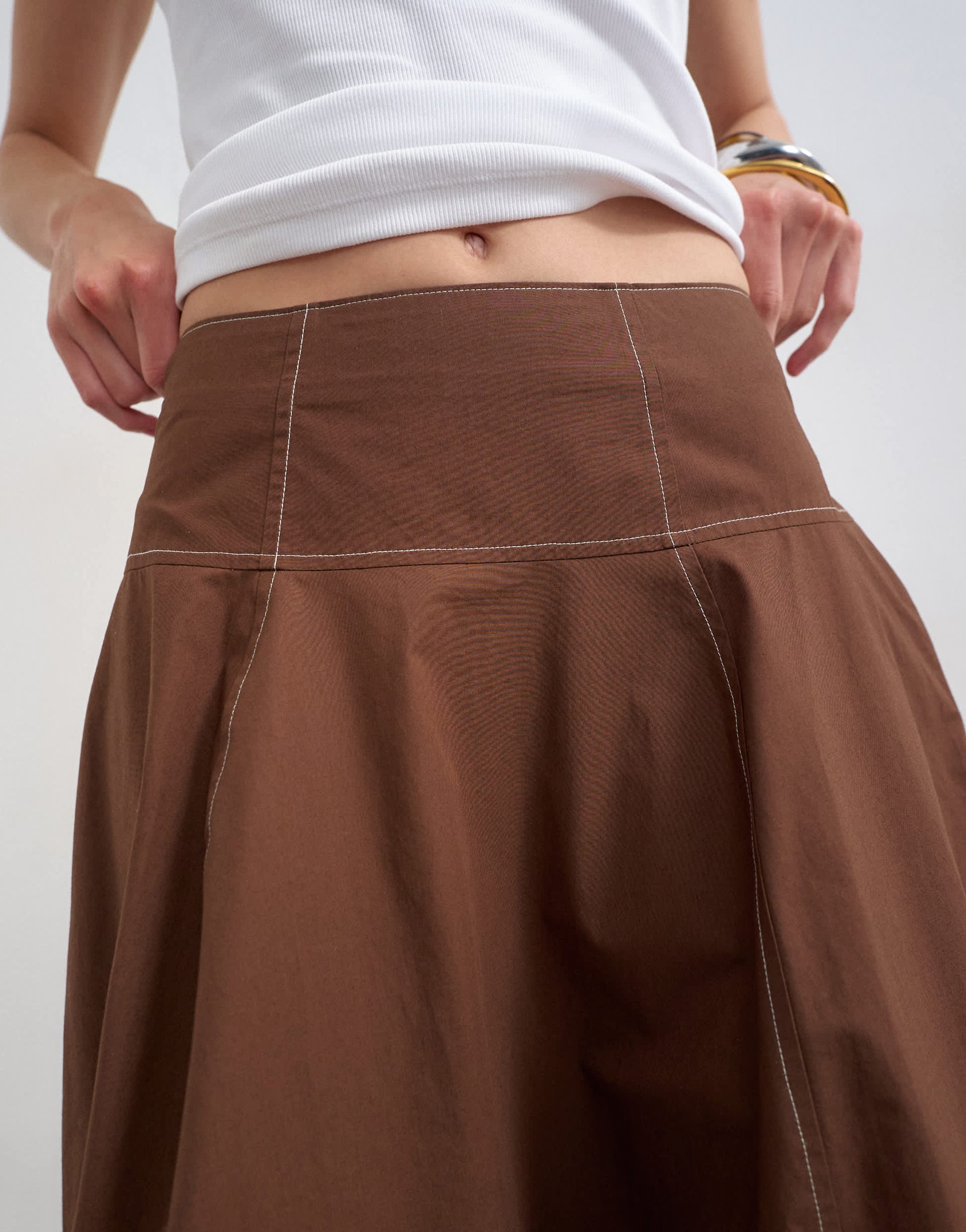 Topshop poplin barrel seamed maxi skirt in chocolate